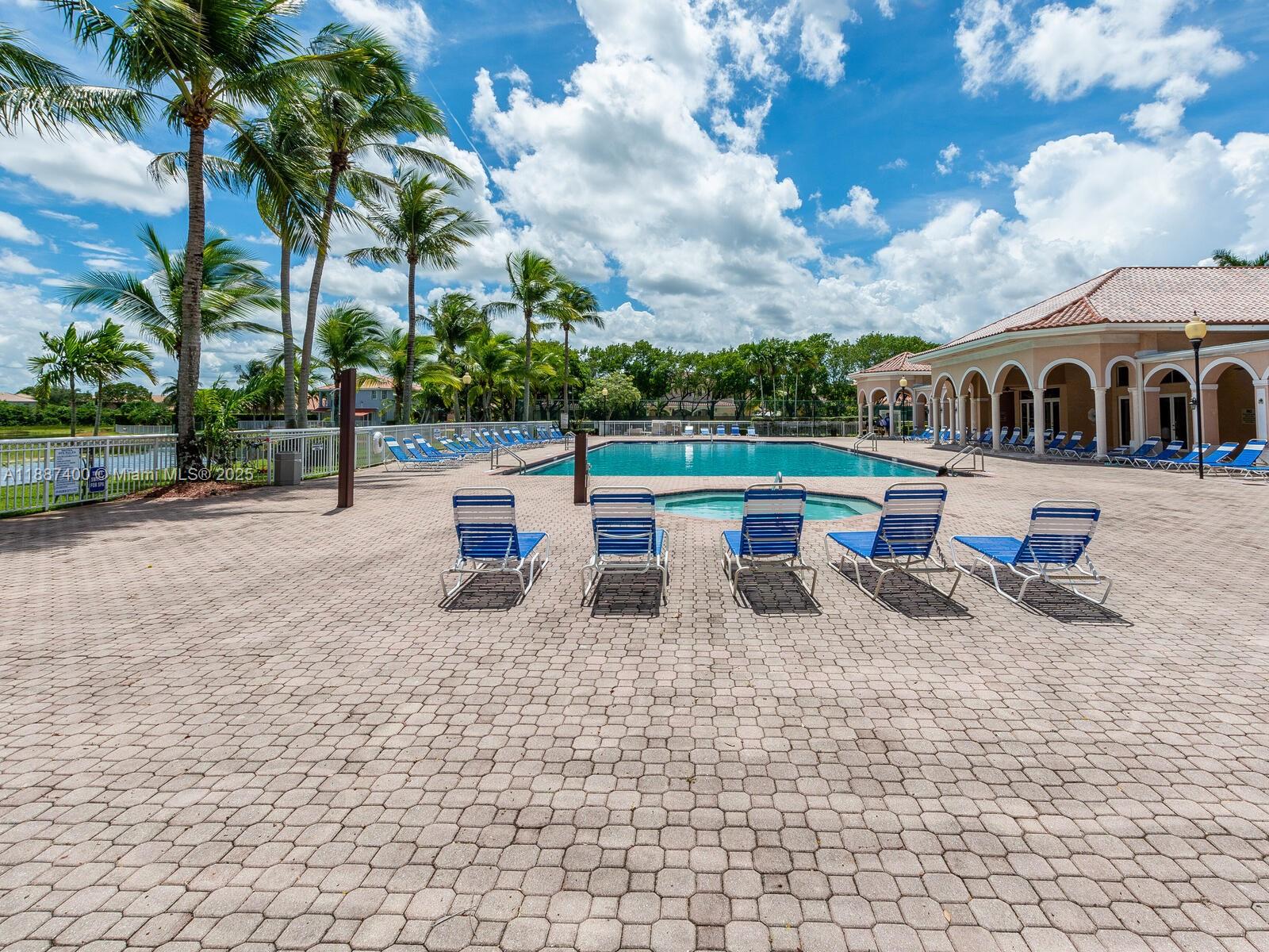 NAUTICA PLAT - Residential Lease