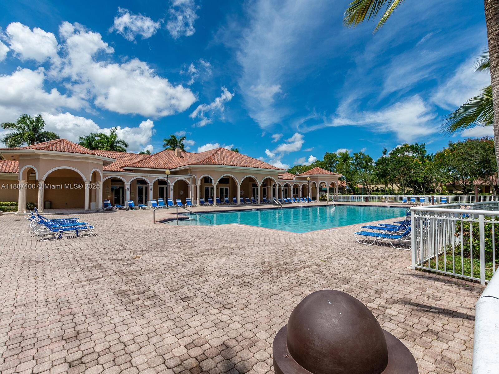 NAUTICA PLAT - Residential Lease