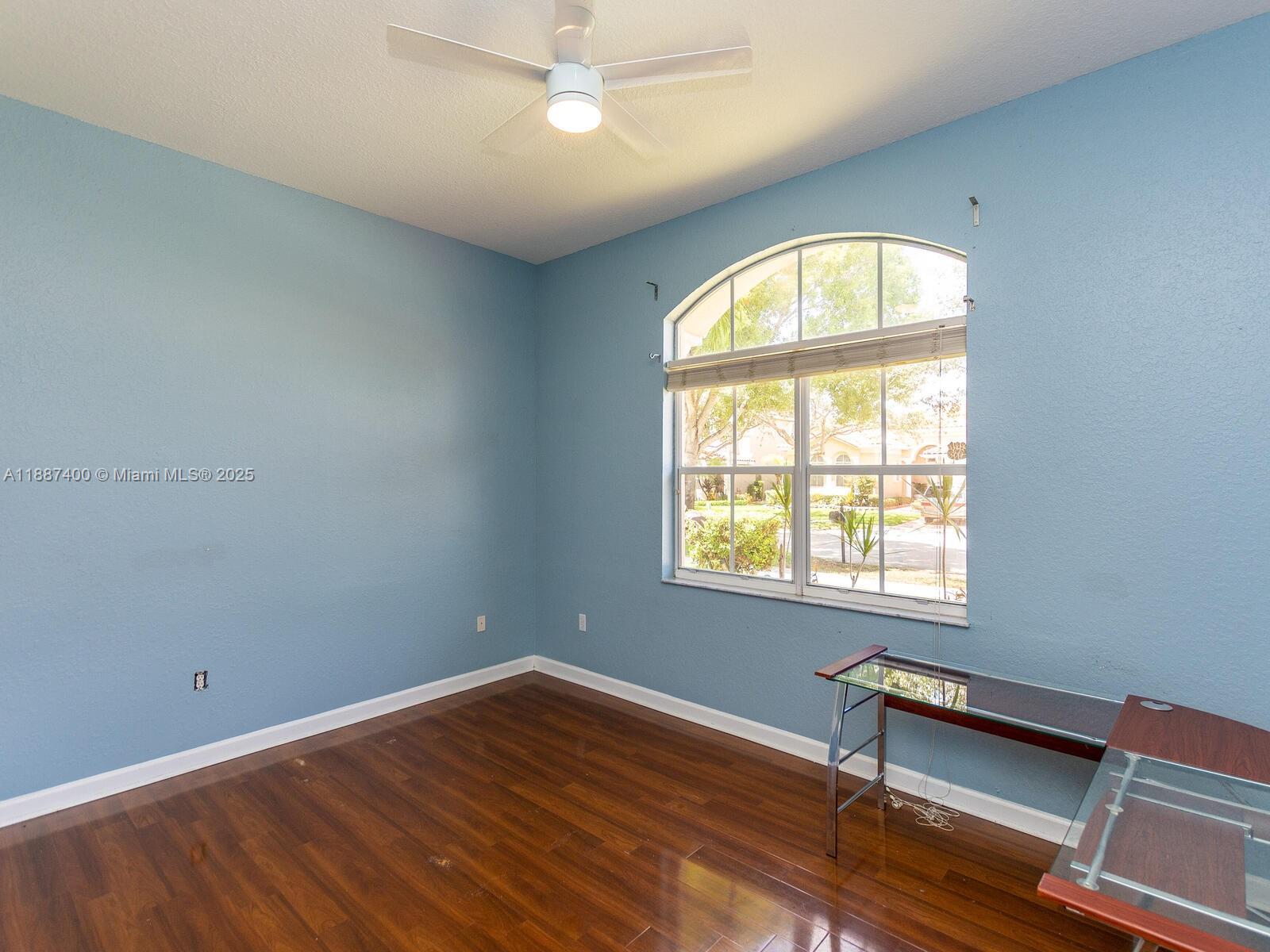 NAUTICA PLAT - Residential Lease