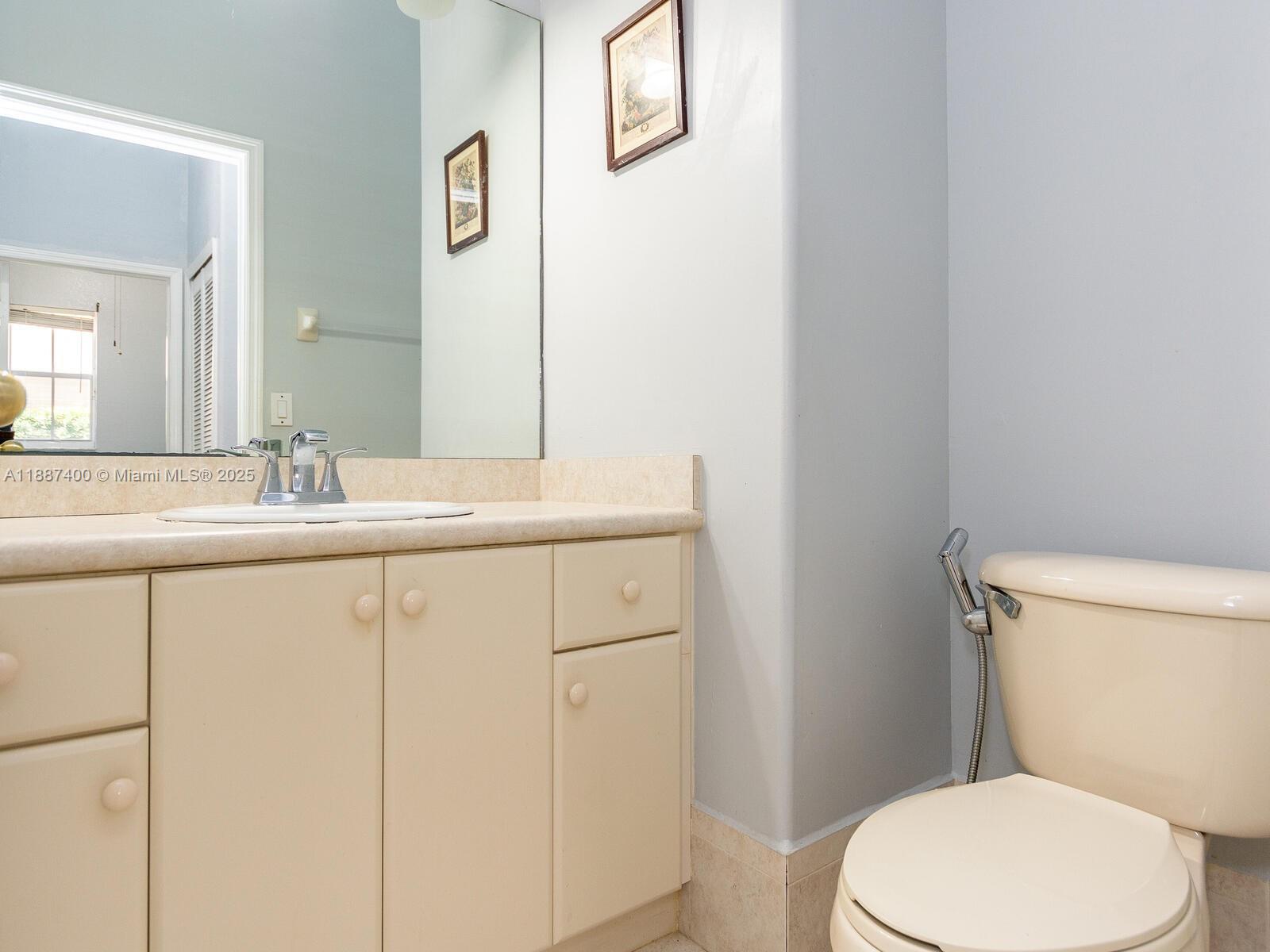 NAUTICA PLAT - Residential Lease