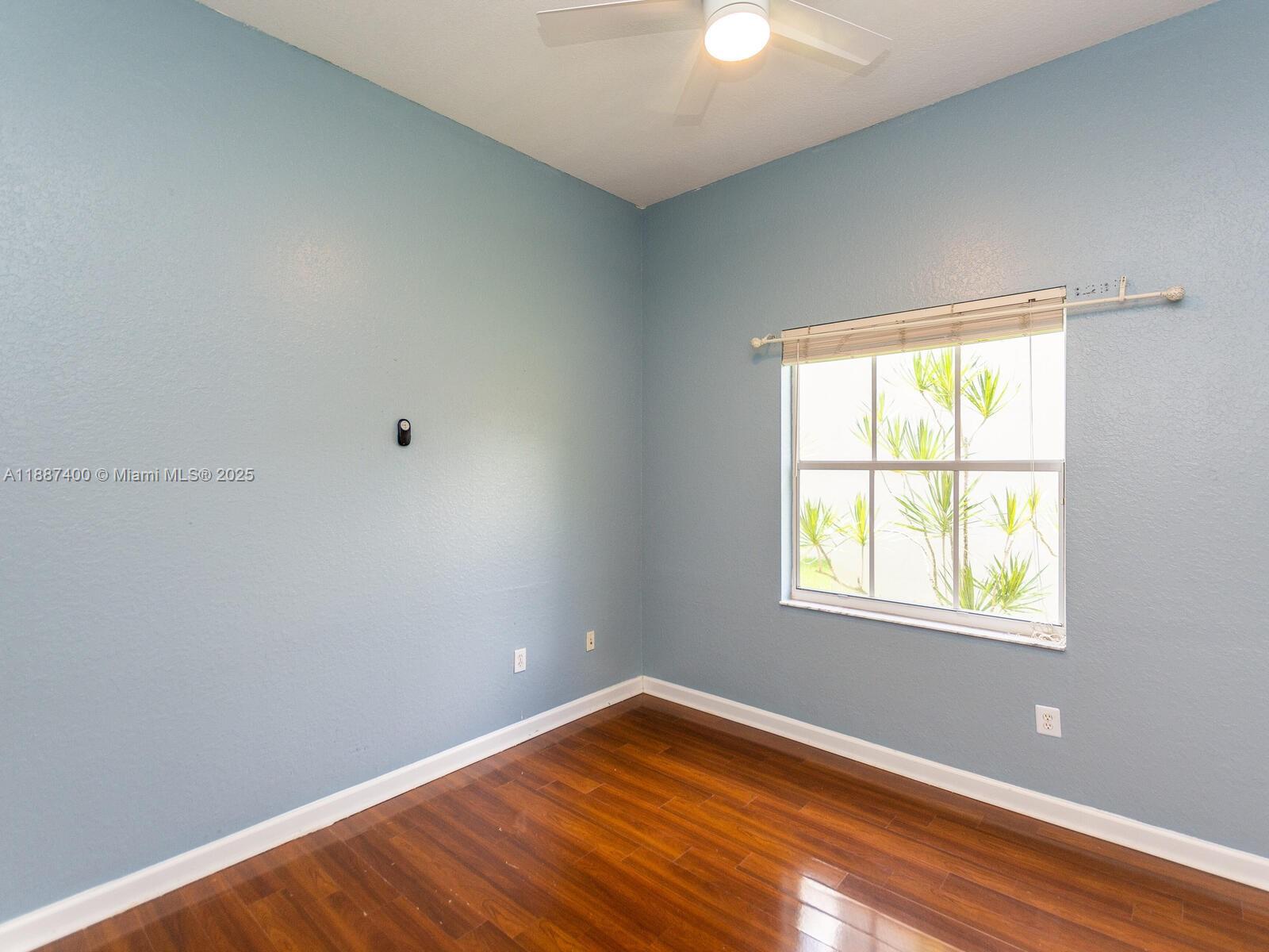 NAUTICA PLAT - Residential Lease