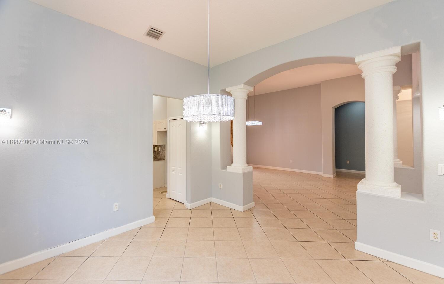 NAUTICA PLAT - Residential Lease