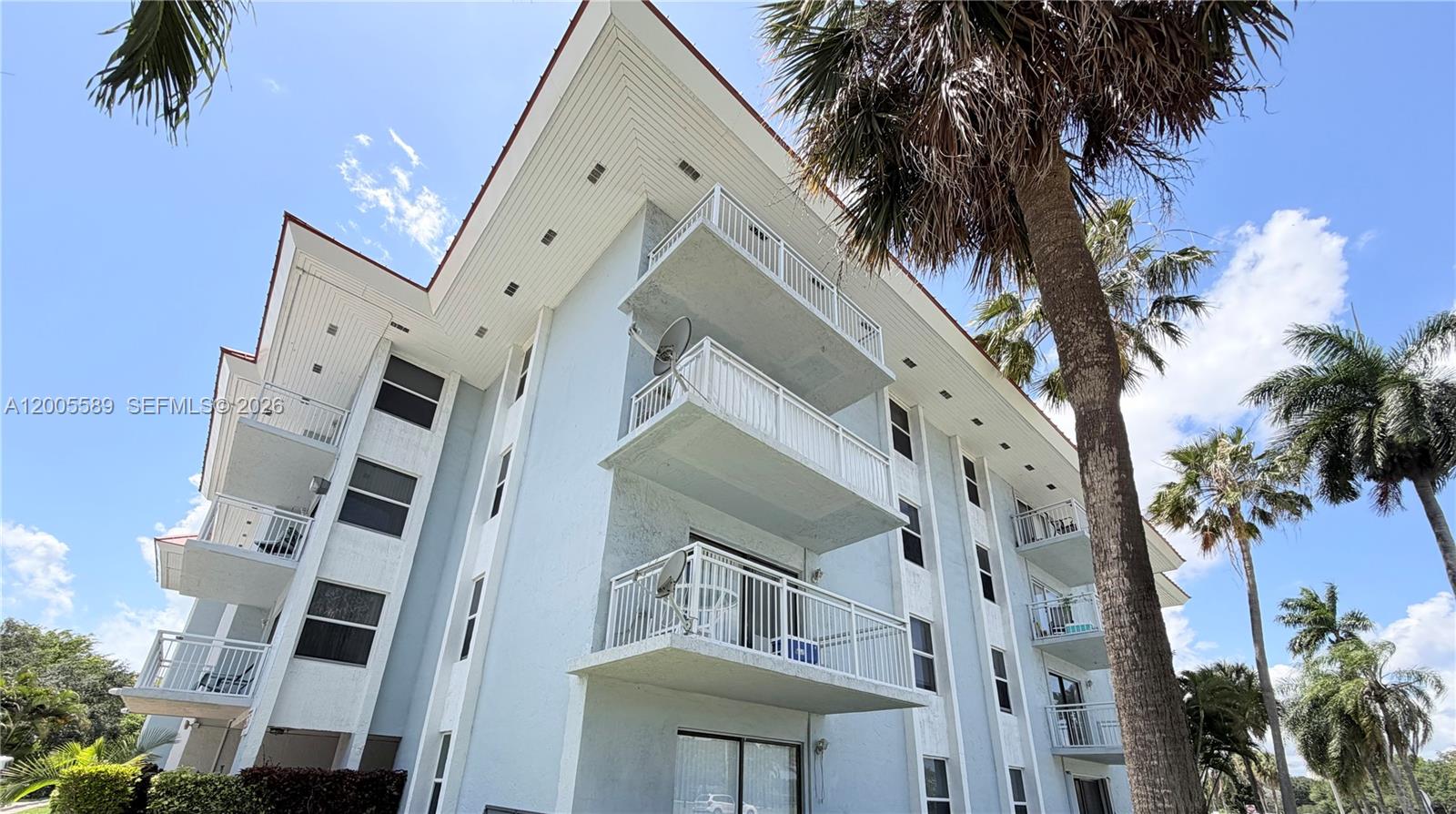 NEWPORT CONDO - Residential