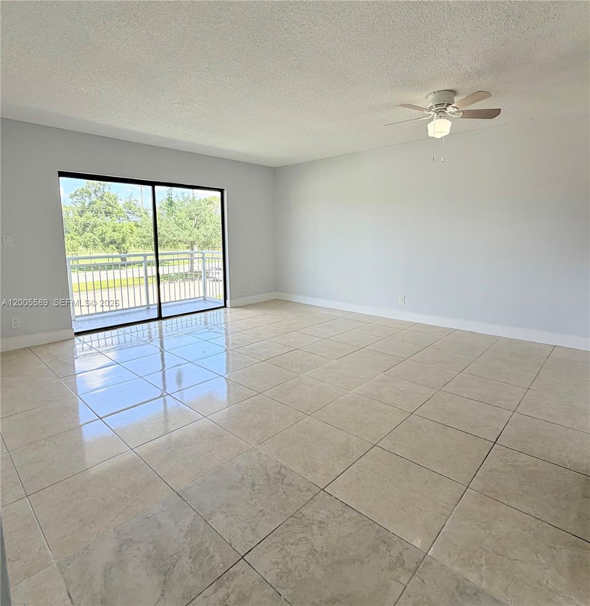 NEWPORT CONDO - Residential