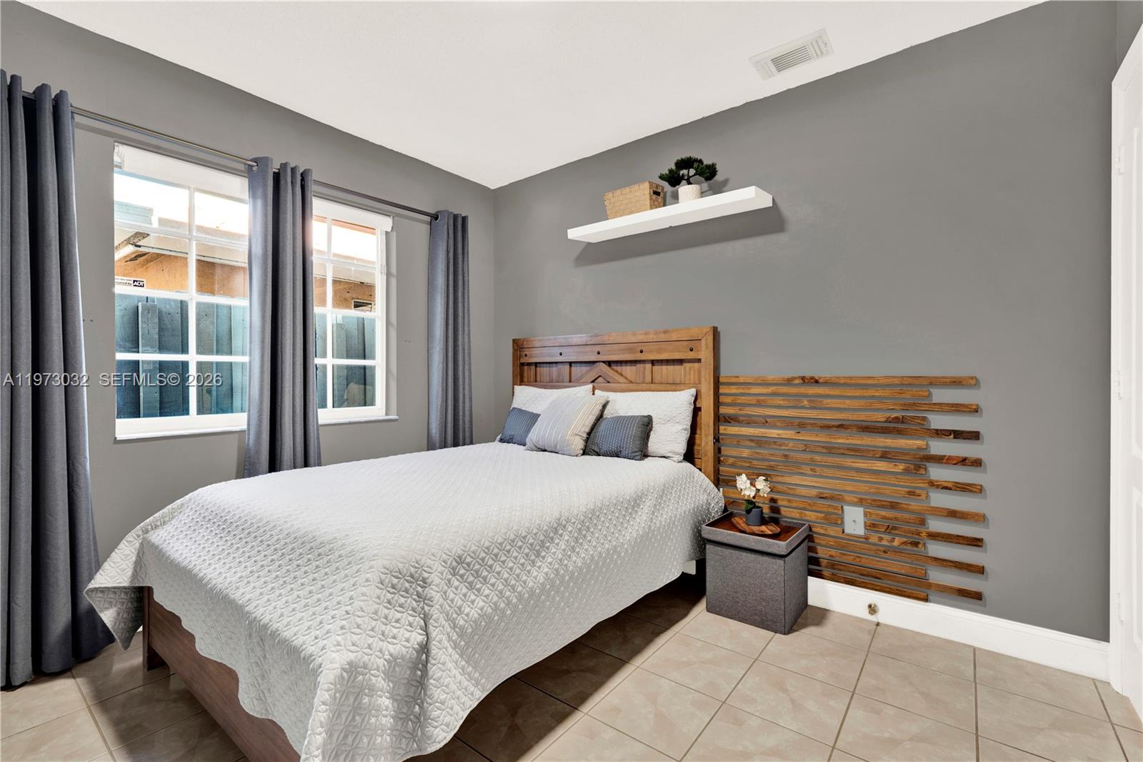 P A AT WEST KENDALL - Residential