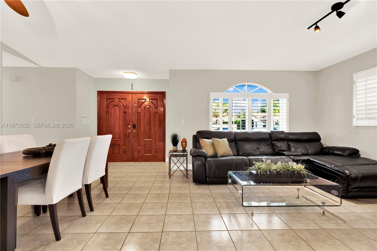 P A AT WEST KENDALL - Residential