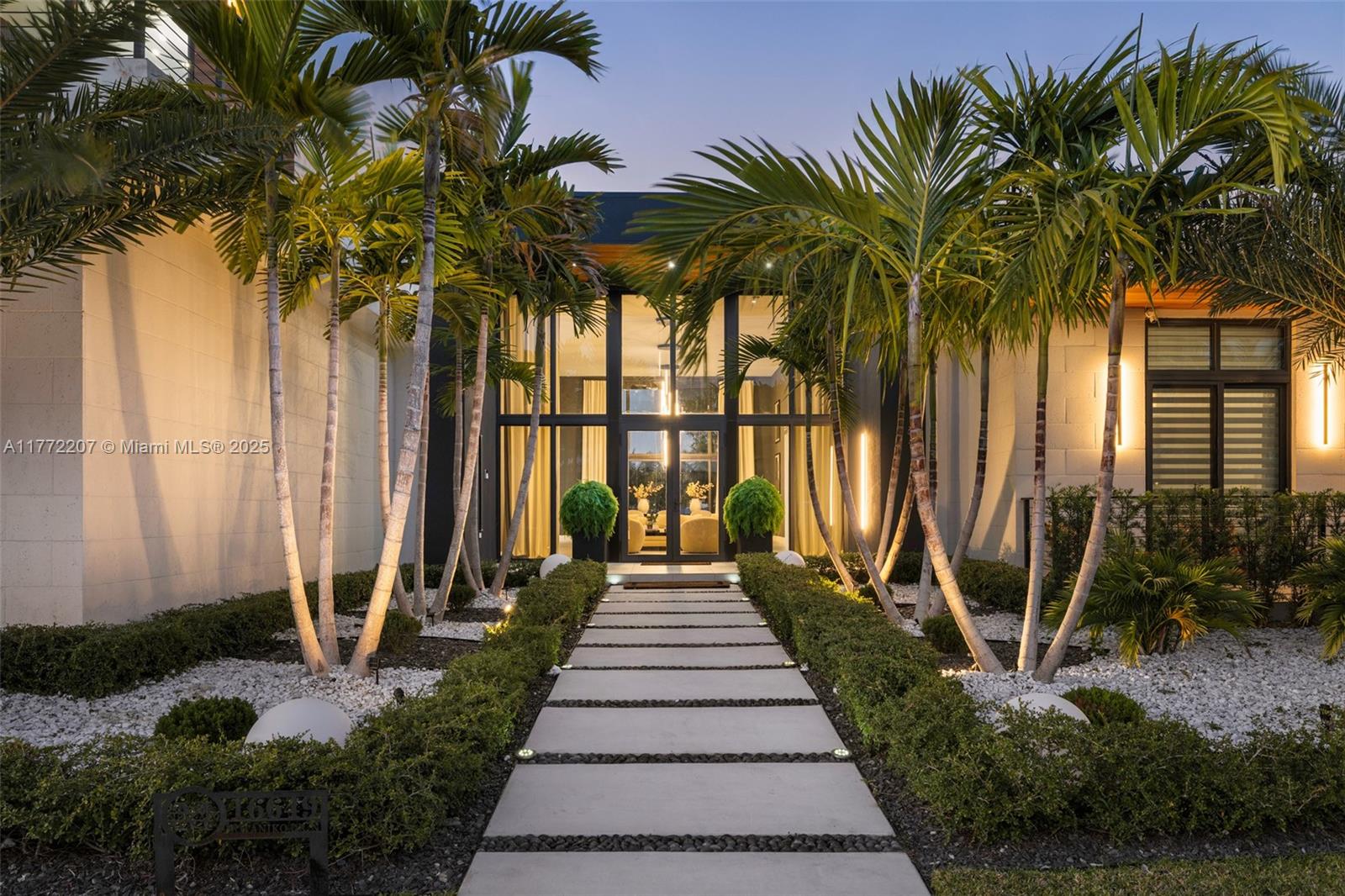 WESTON ESTATES - Residential