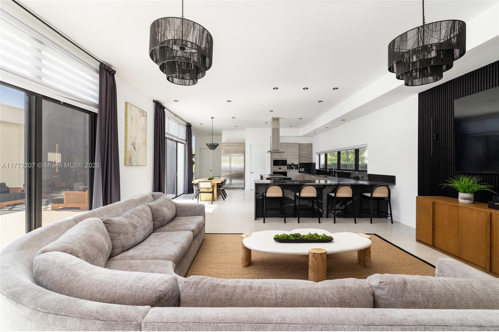 WESTON ESTATES - Residential