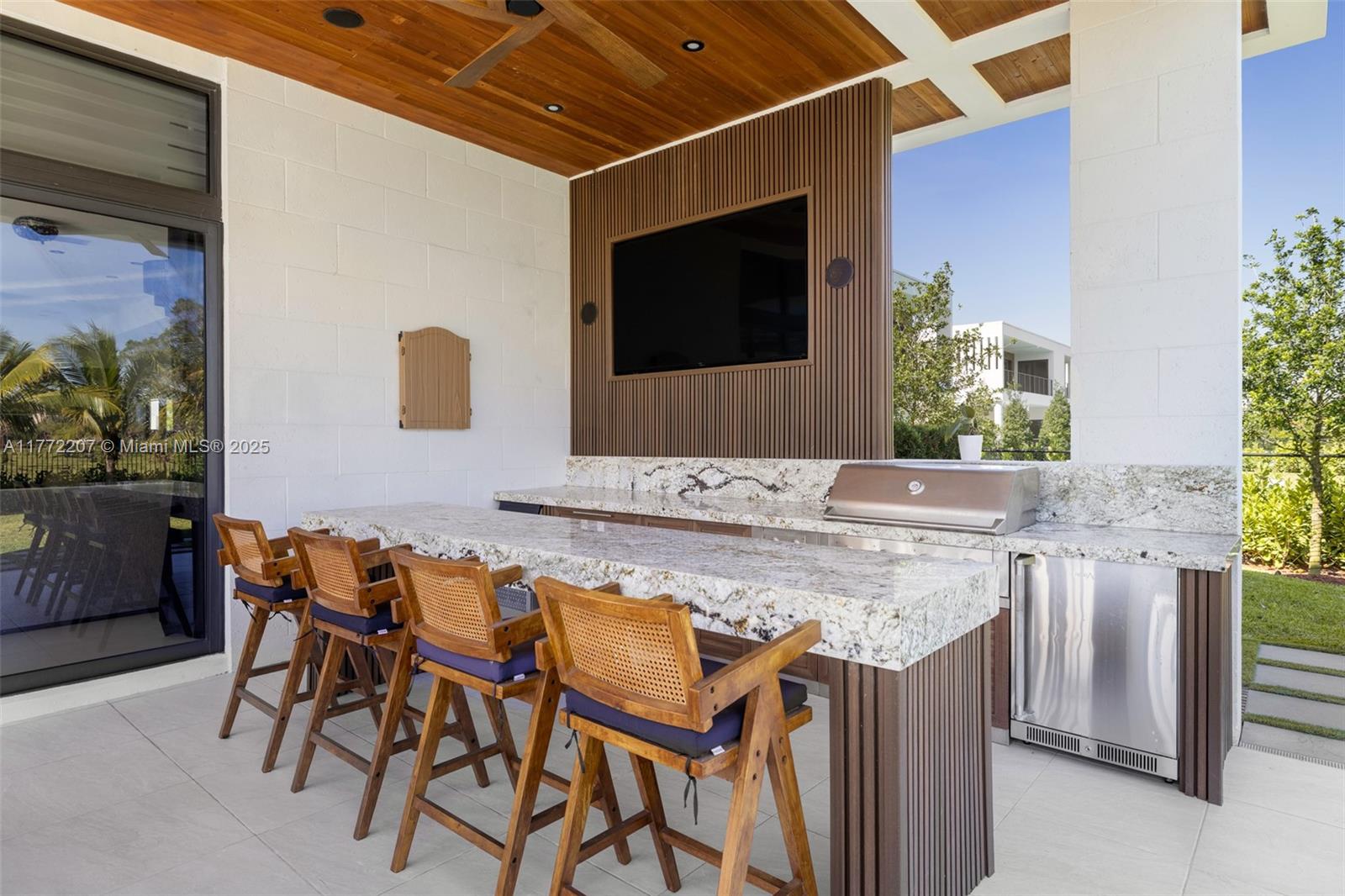 WESTON ESTATES - Residential