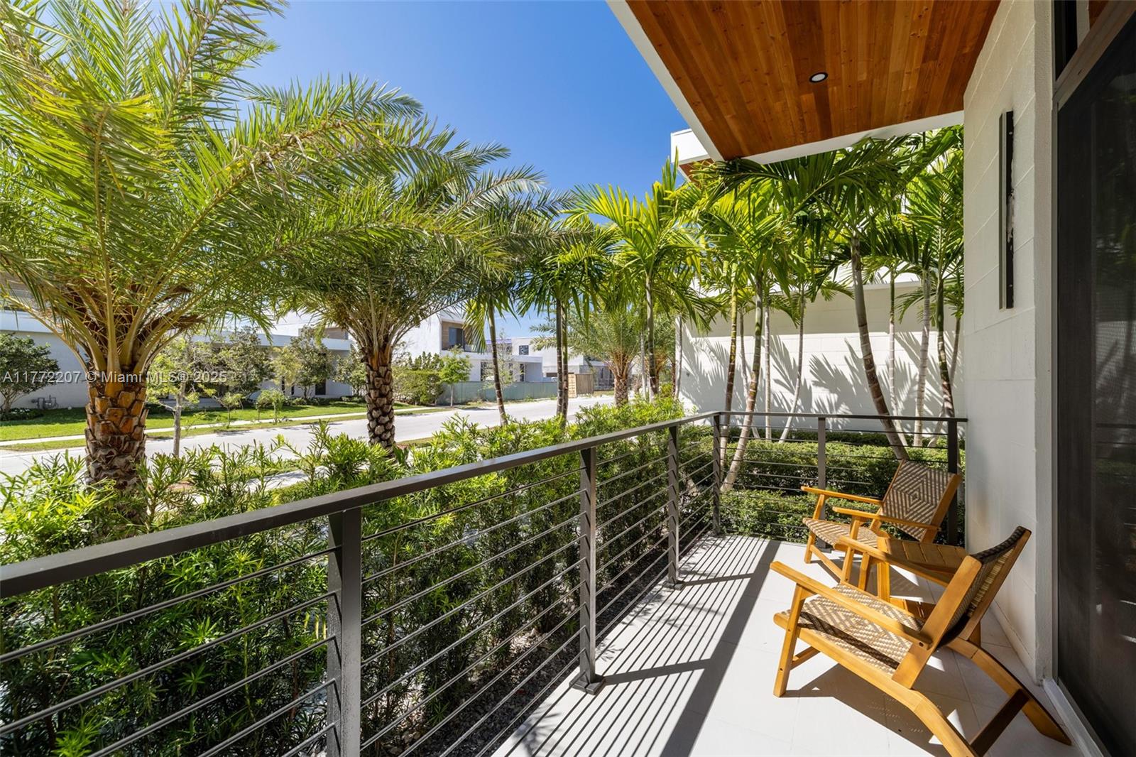 WESTON ESTATES - Residential