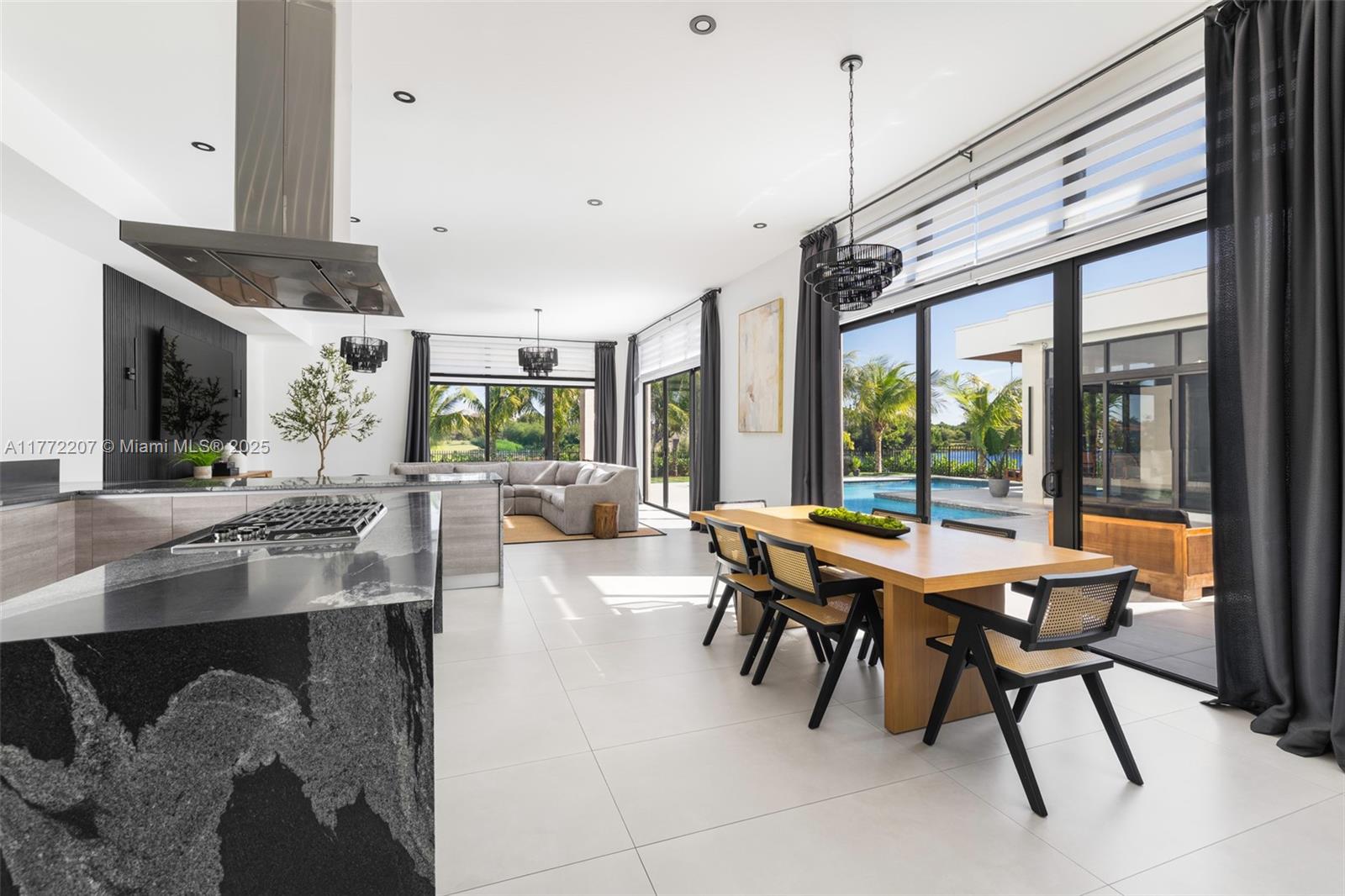 WESTON ESTATES - Residential