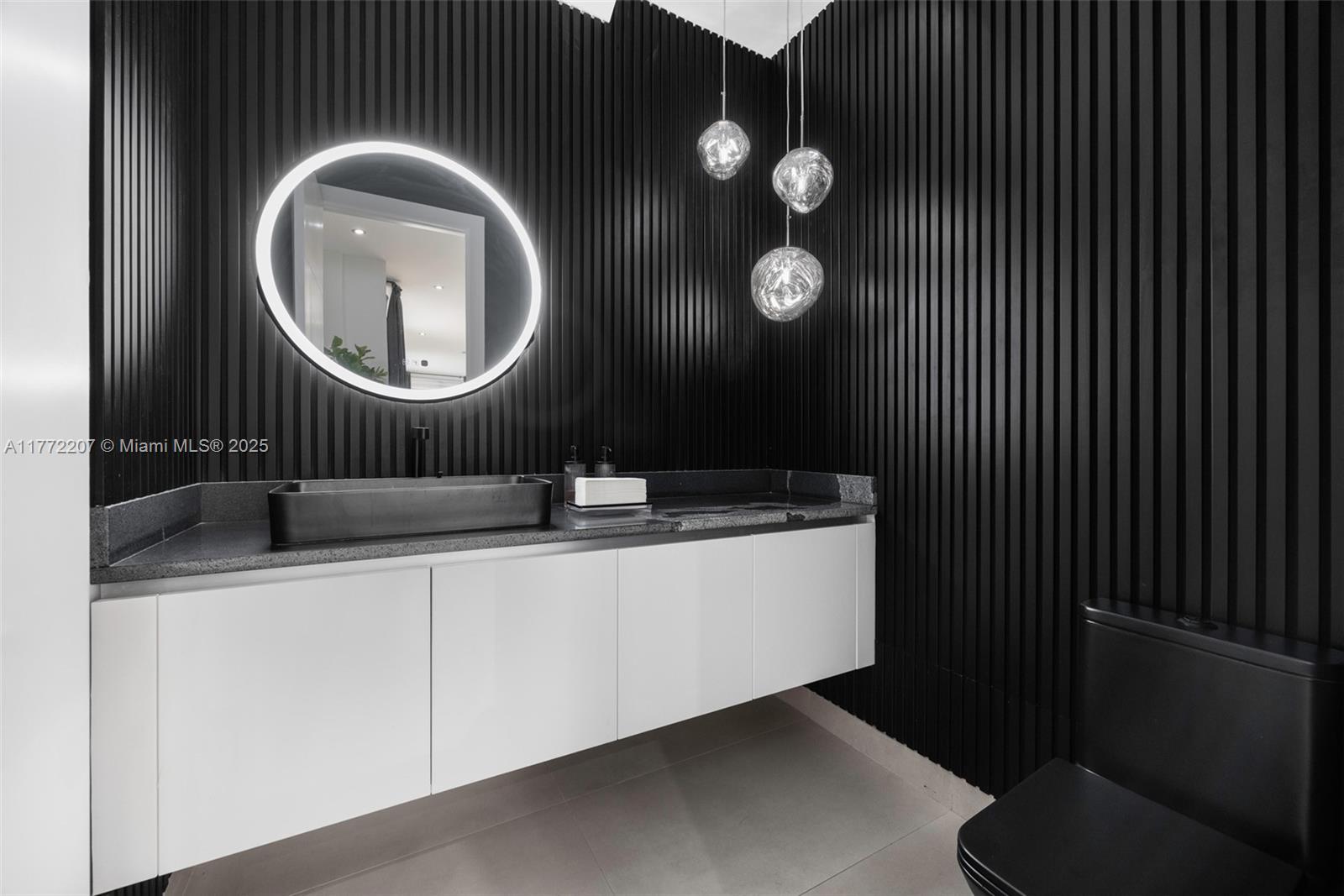 WESTON ESTATES - Residential