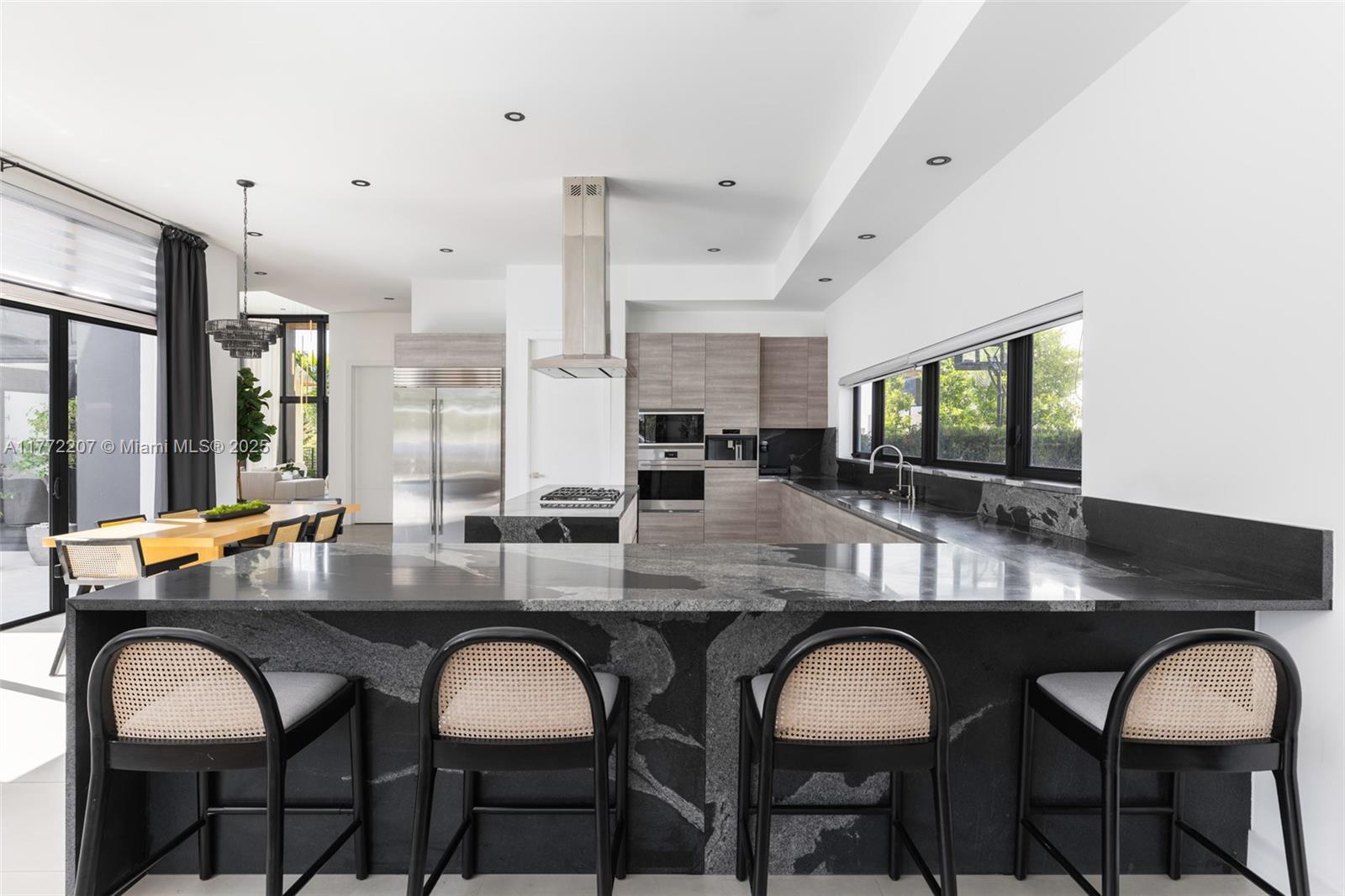 WESTON ESTATES - Residential