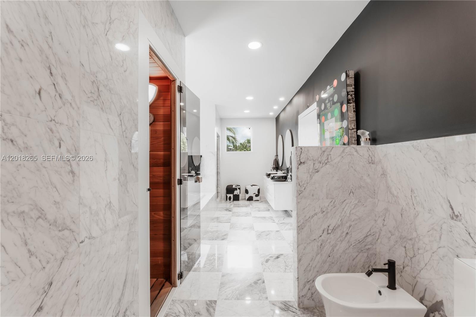RIDGEWOOD SUB - Residential