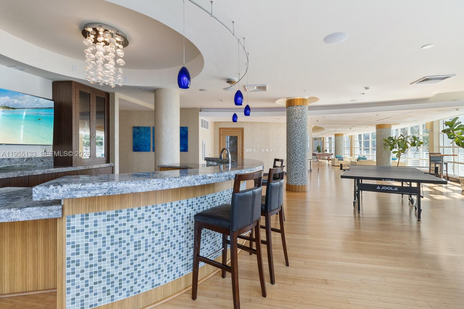 VIZCAYNE NORTH CONDO - Residential