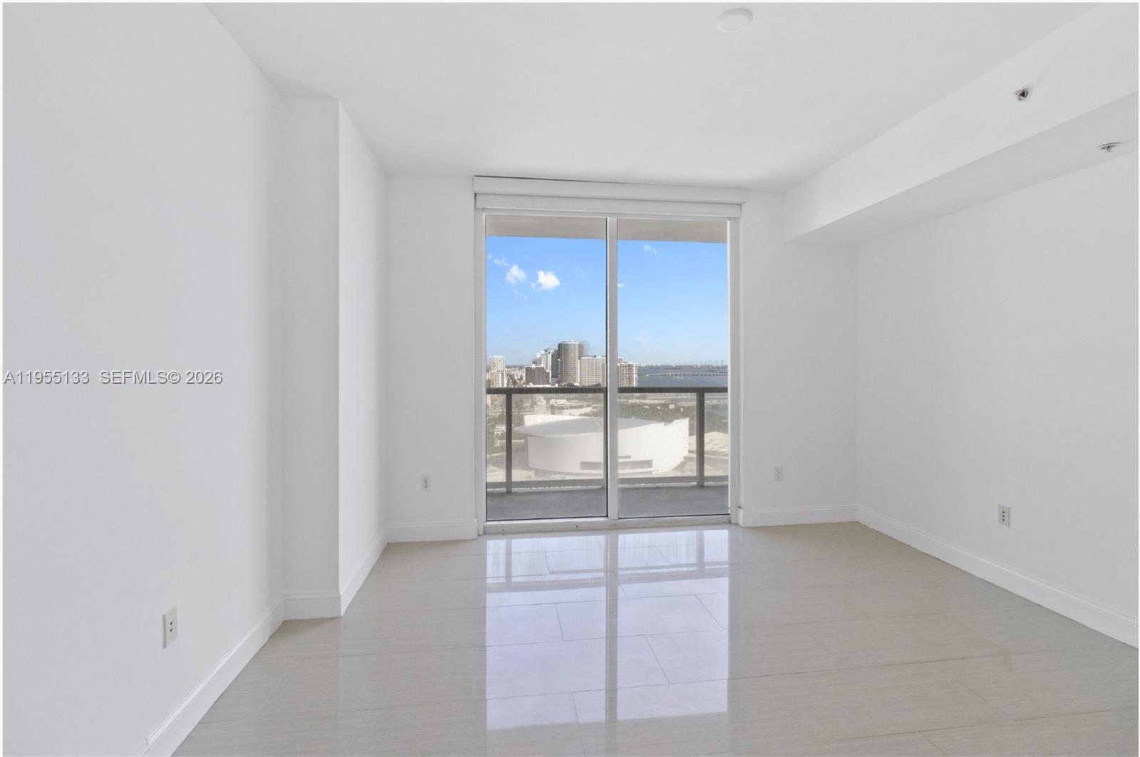 VIZCAYNE NORTH CONDO - Residential