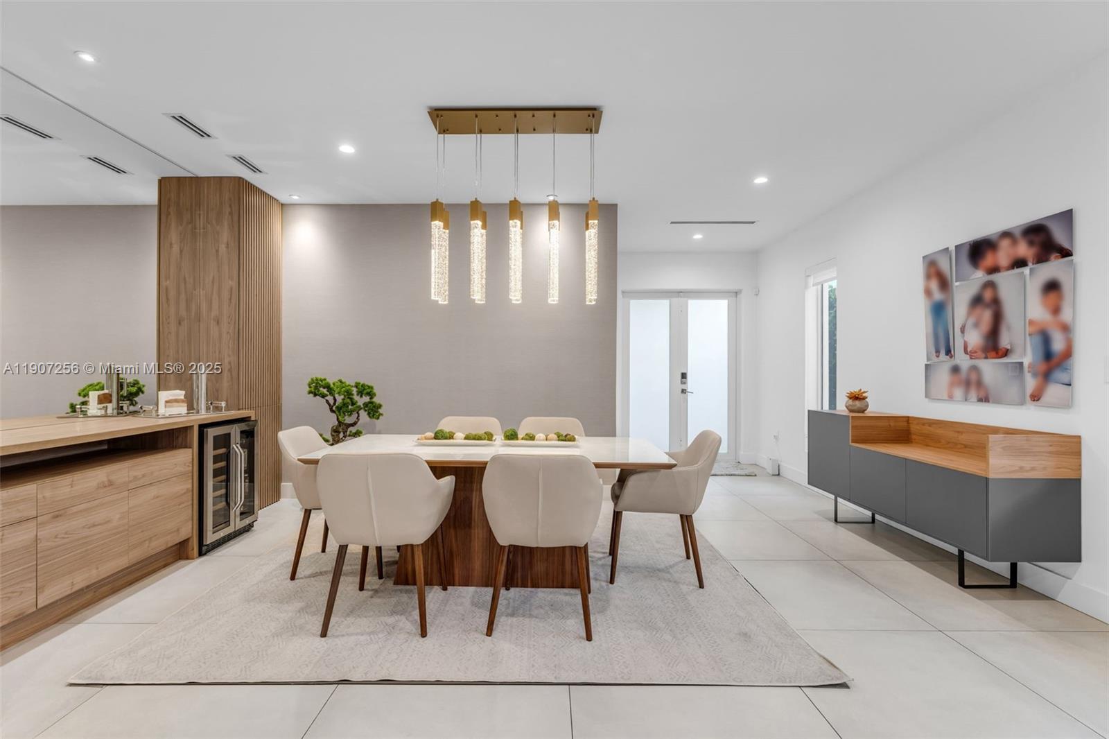 LYNDALE 2ND ADDN - Residential Lease