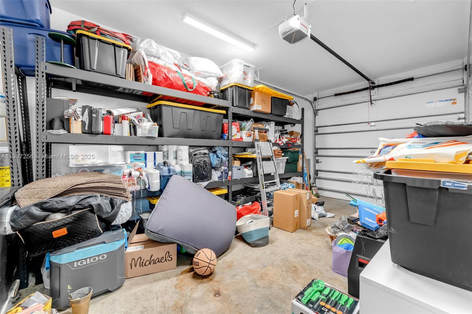 LYNDALE 2ND ADDN - Residential Lease