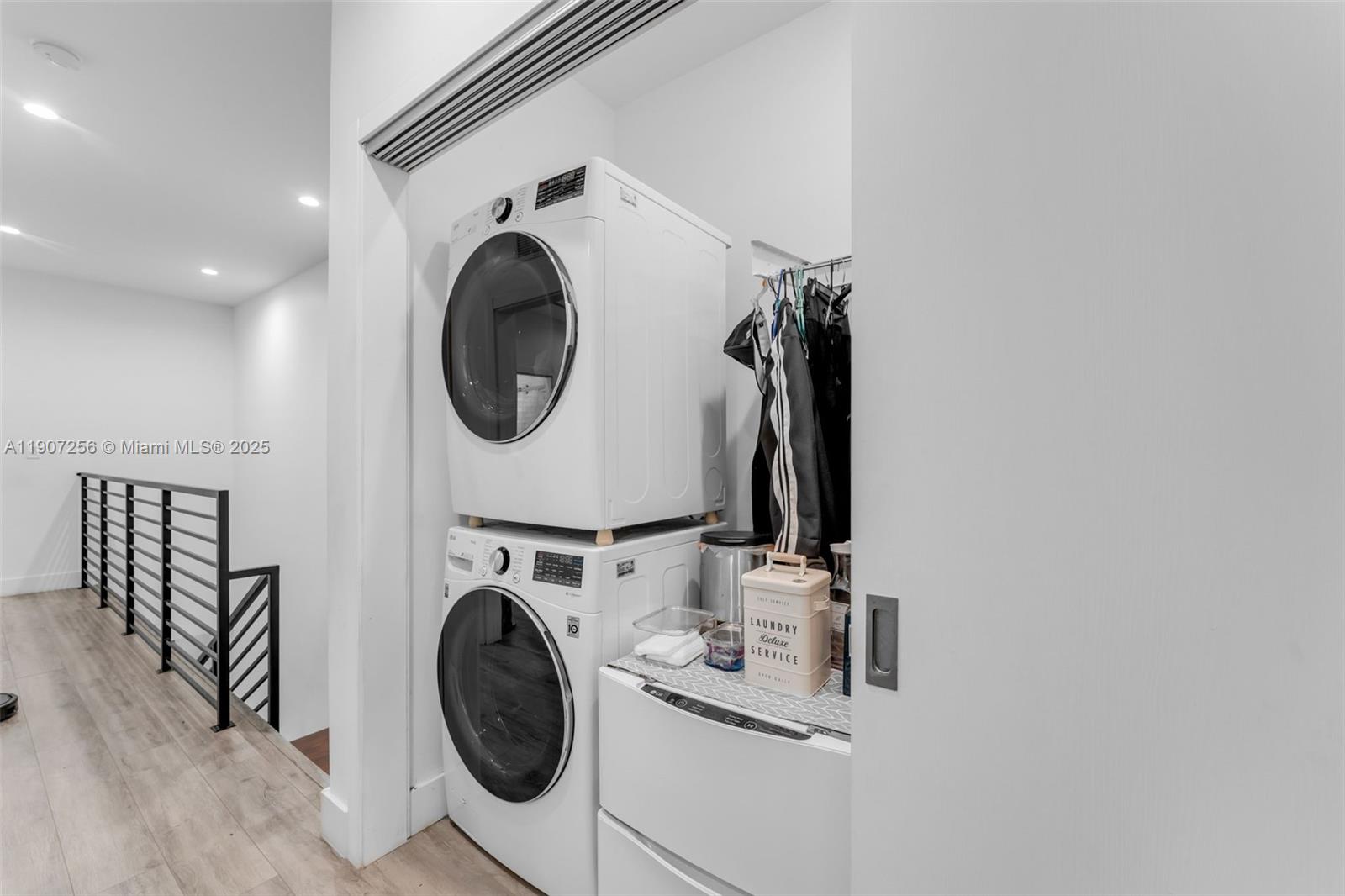 LYNDALE 2ND ADDN - Residential Lease