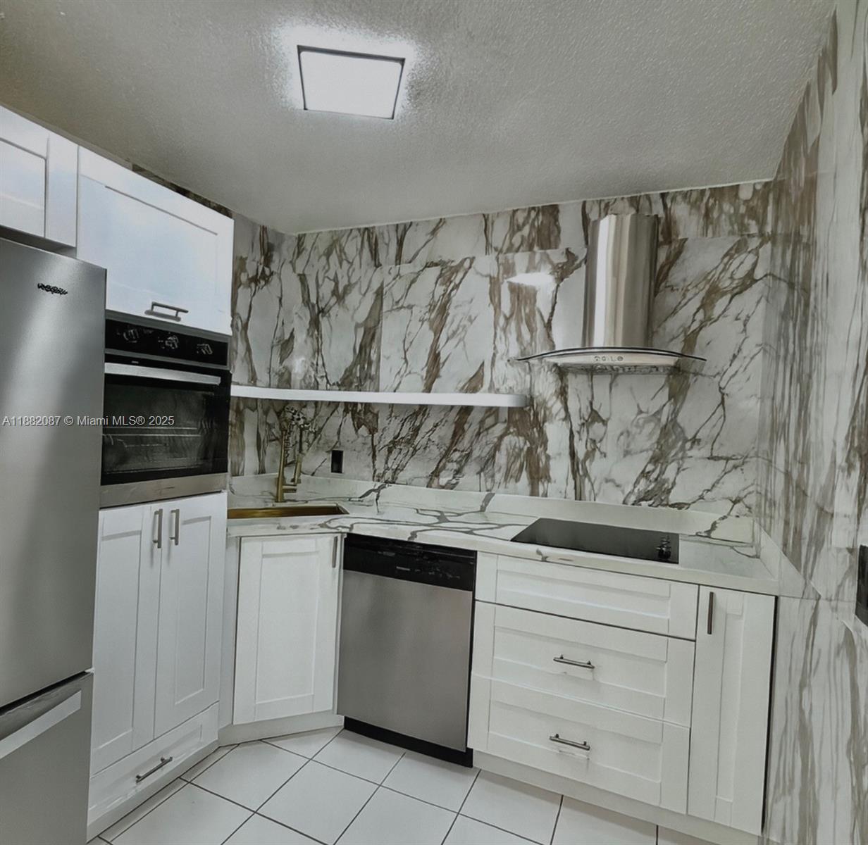 NORTH LAUDERDALE VILLAGE - Residential Lease