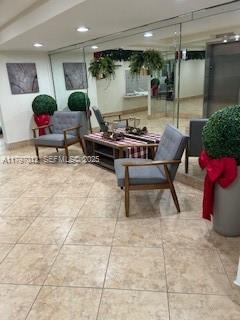 FAIRWAYS RIVIERA NORTH CO - Residential