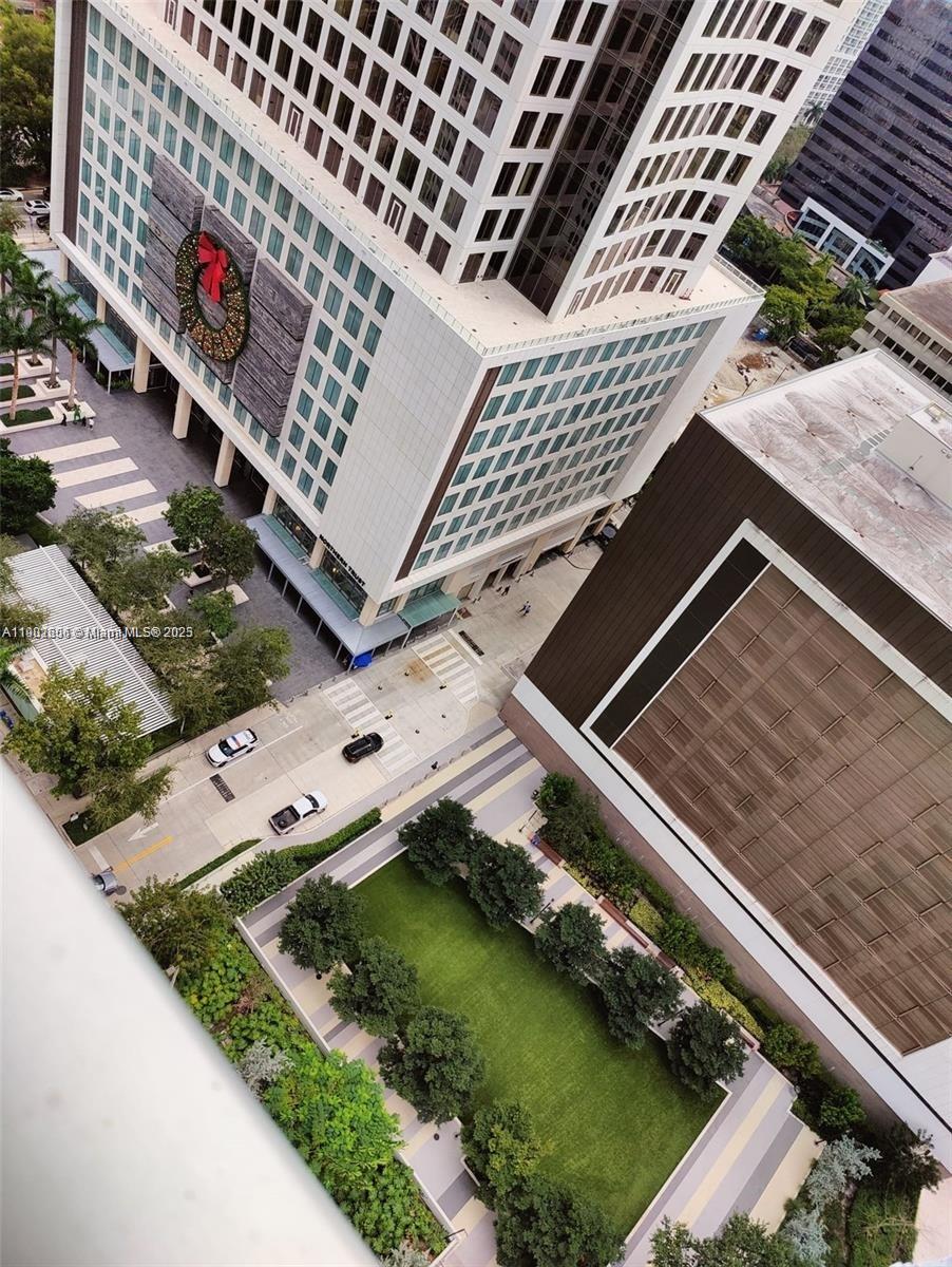 500 BRICKELL WEST CONDO - Residential Lease