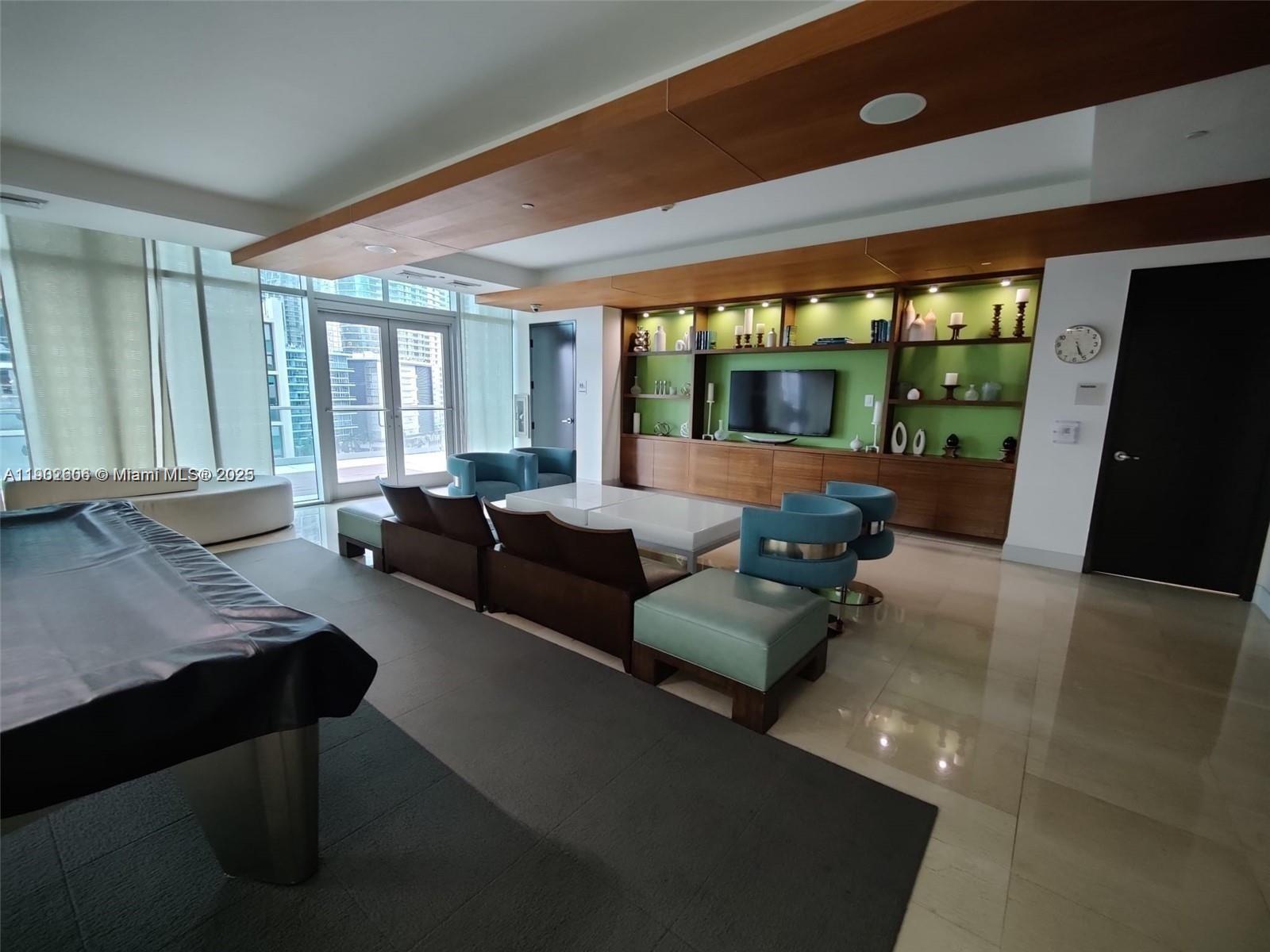 500 BRICKELL WEST CONDO - Residential Lease