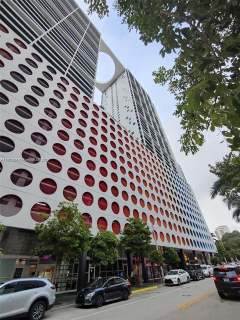 55 SE 6th St 2604 Miami FL 33131