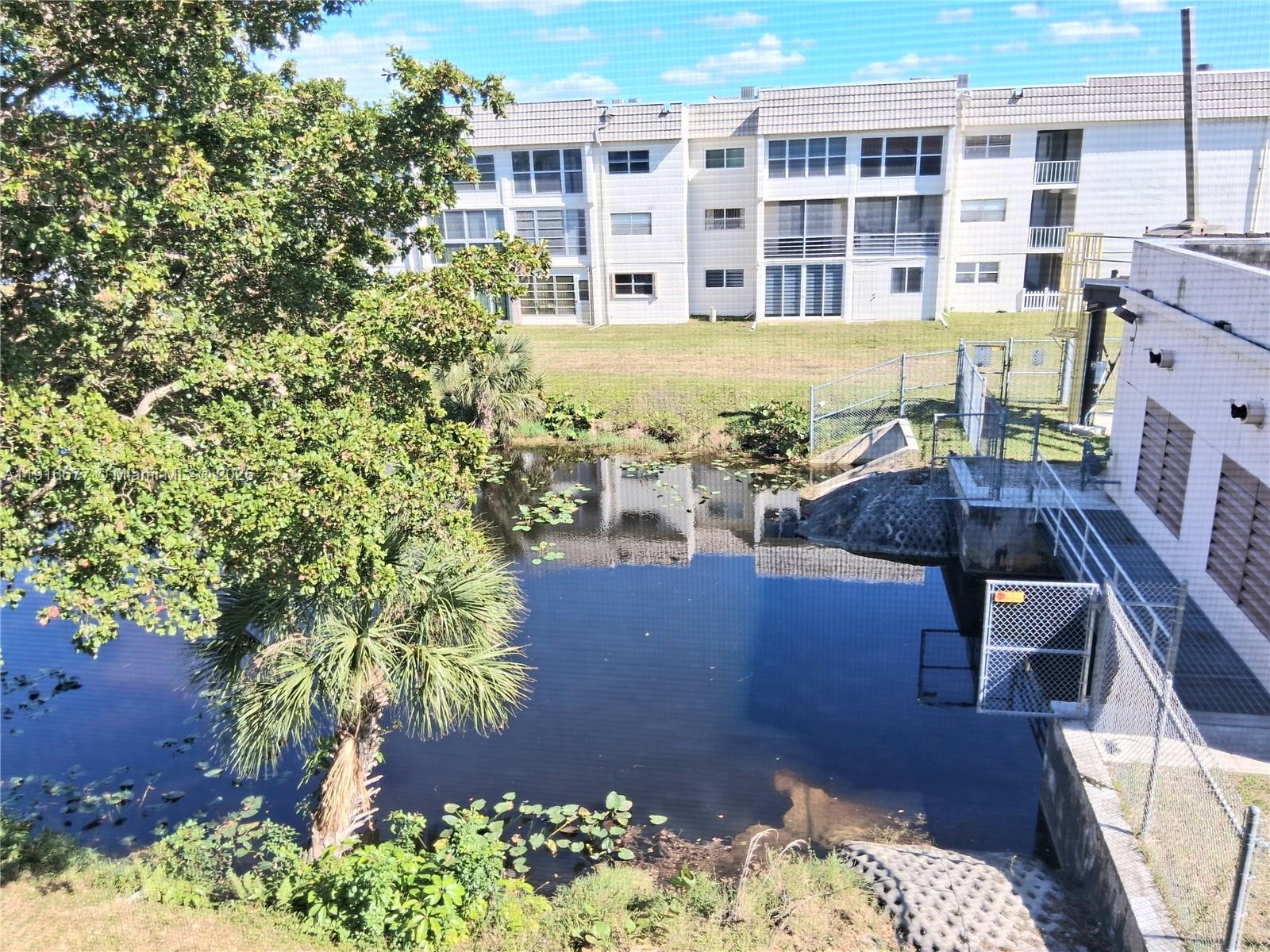 SUNRISE LAKES 48 CONDO - Residential