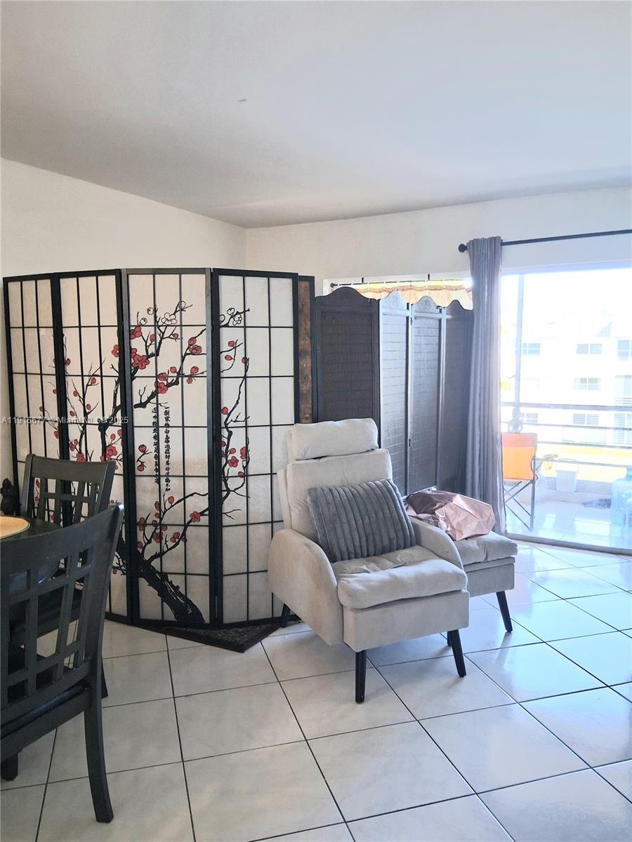 SUNRISE LAKES 48 CONDO - Residential