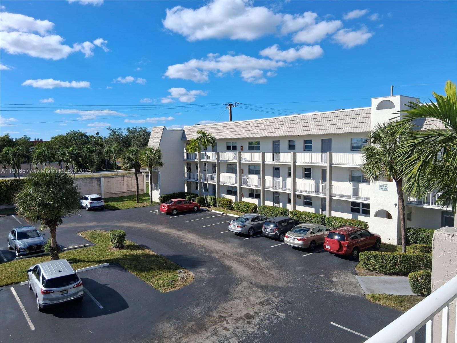 SUNRISE LAKES 48 CONDO - Residential