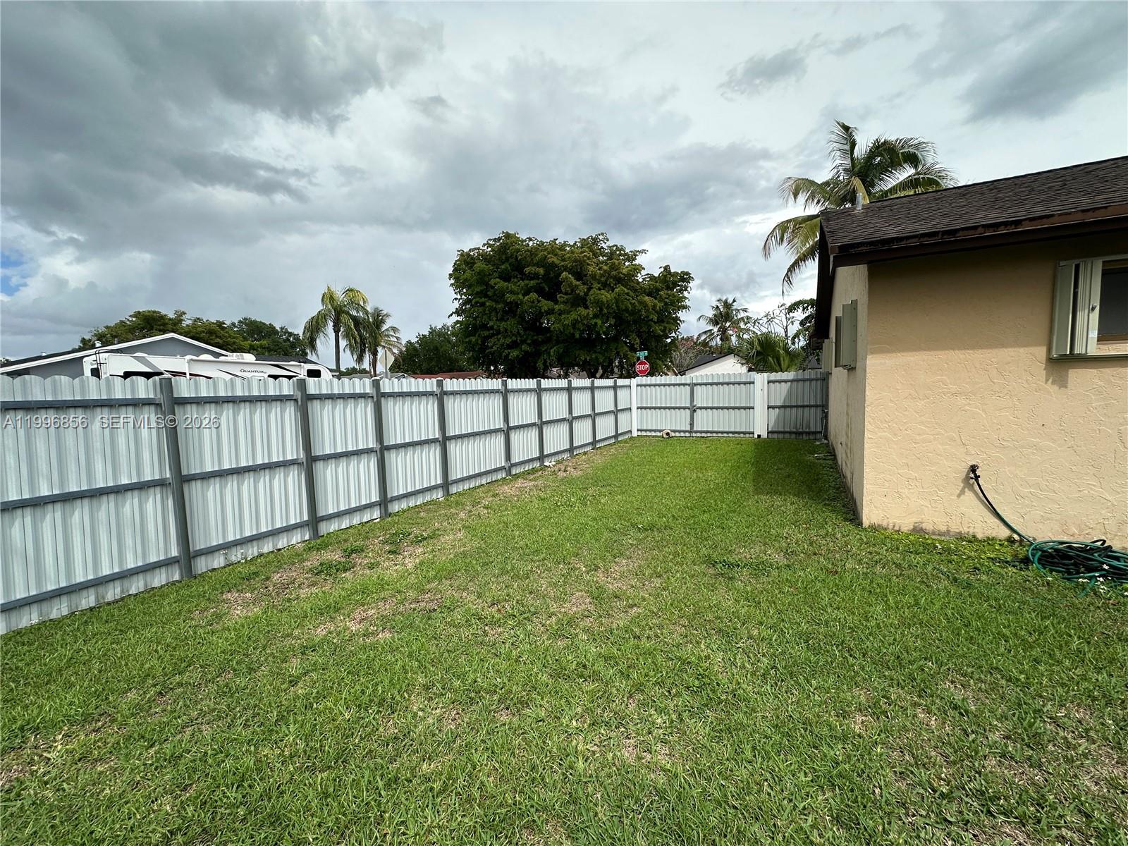 SHORES CALUSA - Residential