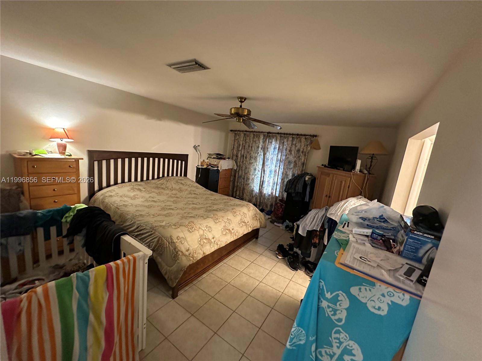 SHORES CALUSA - Residential