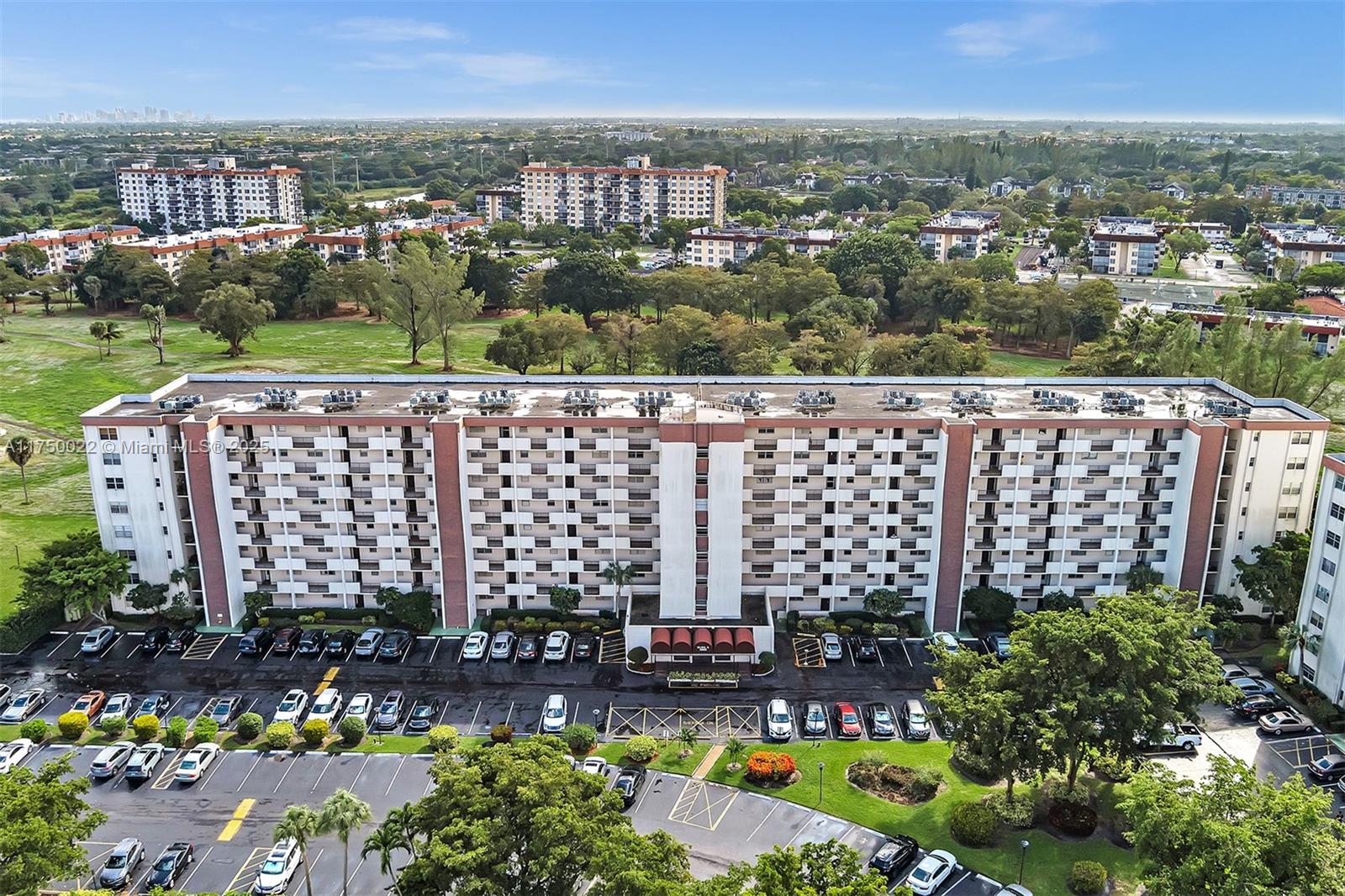 GREENS OF INVERRARY PHASE - Residential