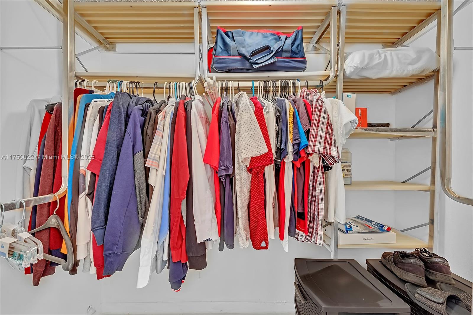 GREENS OF INVERRARY PHASE - Residential