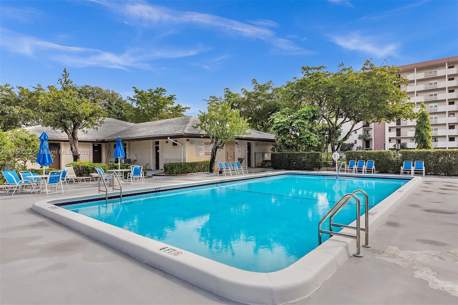 GREENS OF INVERRARY PHASE - Residential