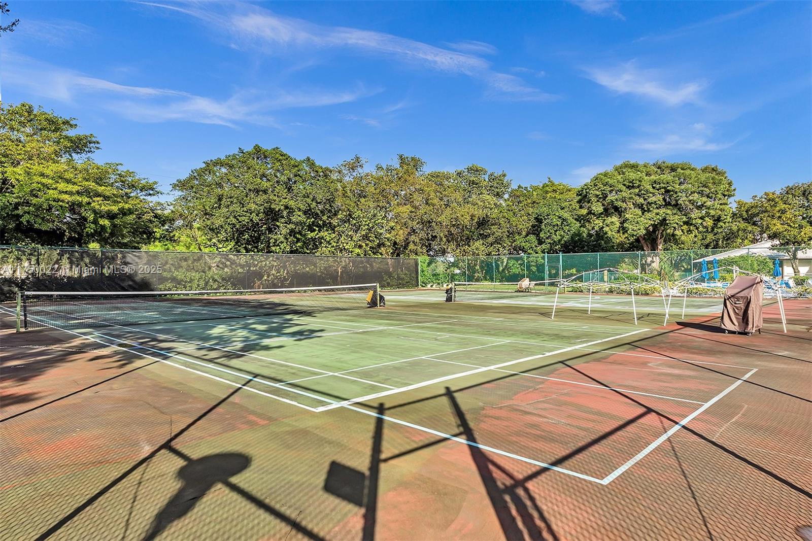 GREENS OF INVERRARY PHASE - Residential