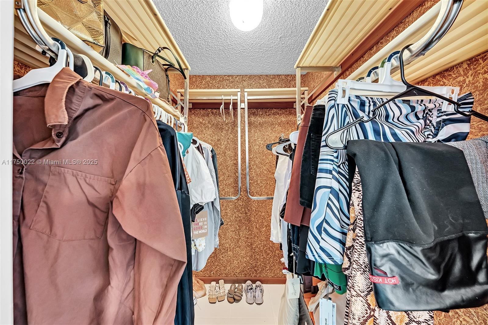 GREENS OF INVERRARY PHASE - Residential