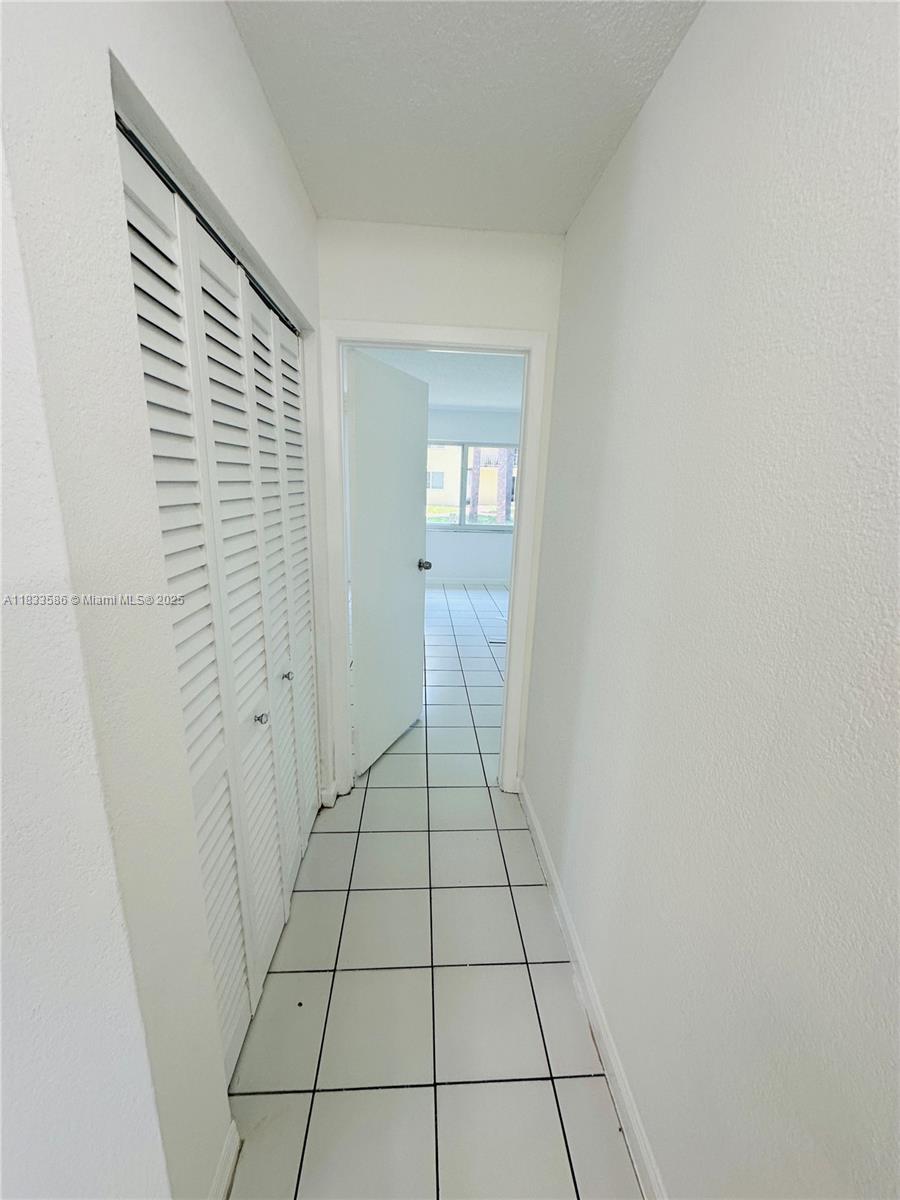 NEW WORLD CONDO APTS IV - Residential