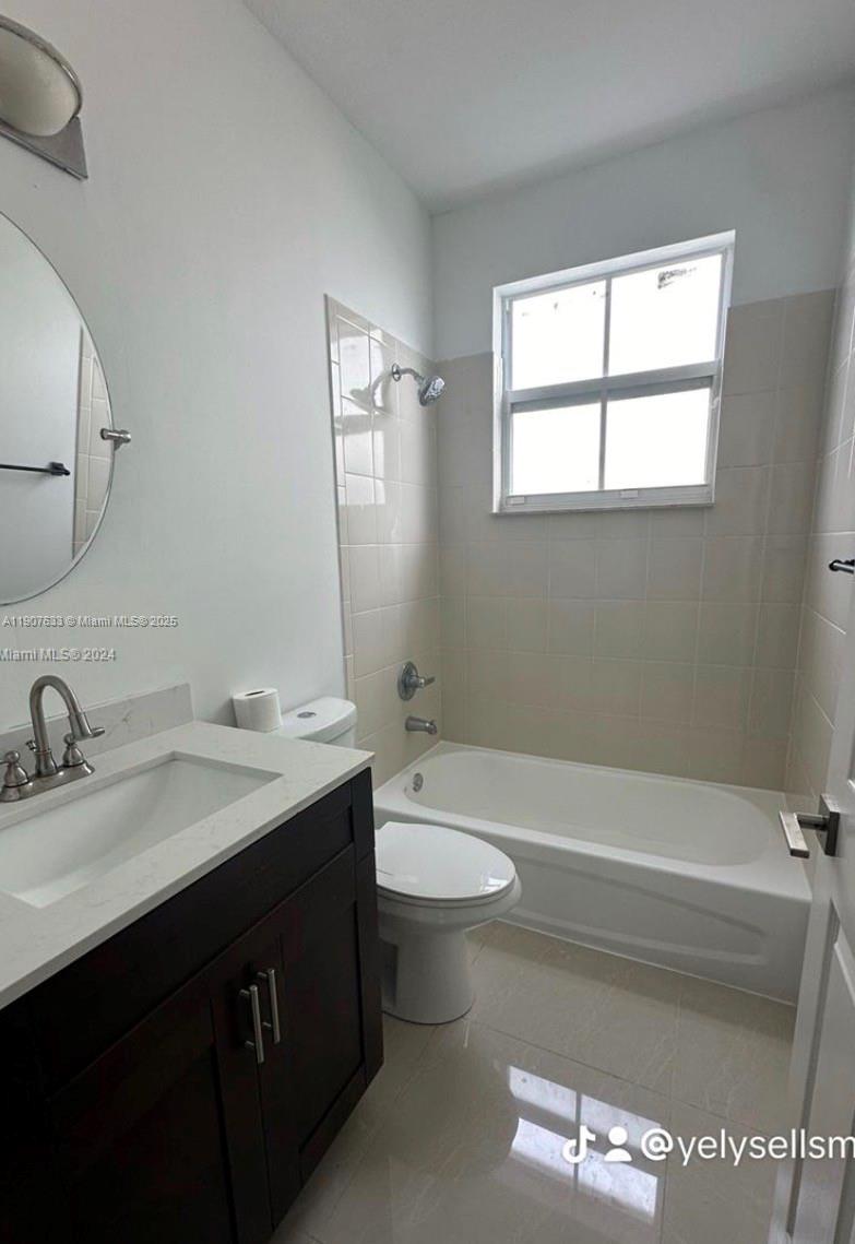 RIVENDELL EAST - Residential Lease