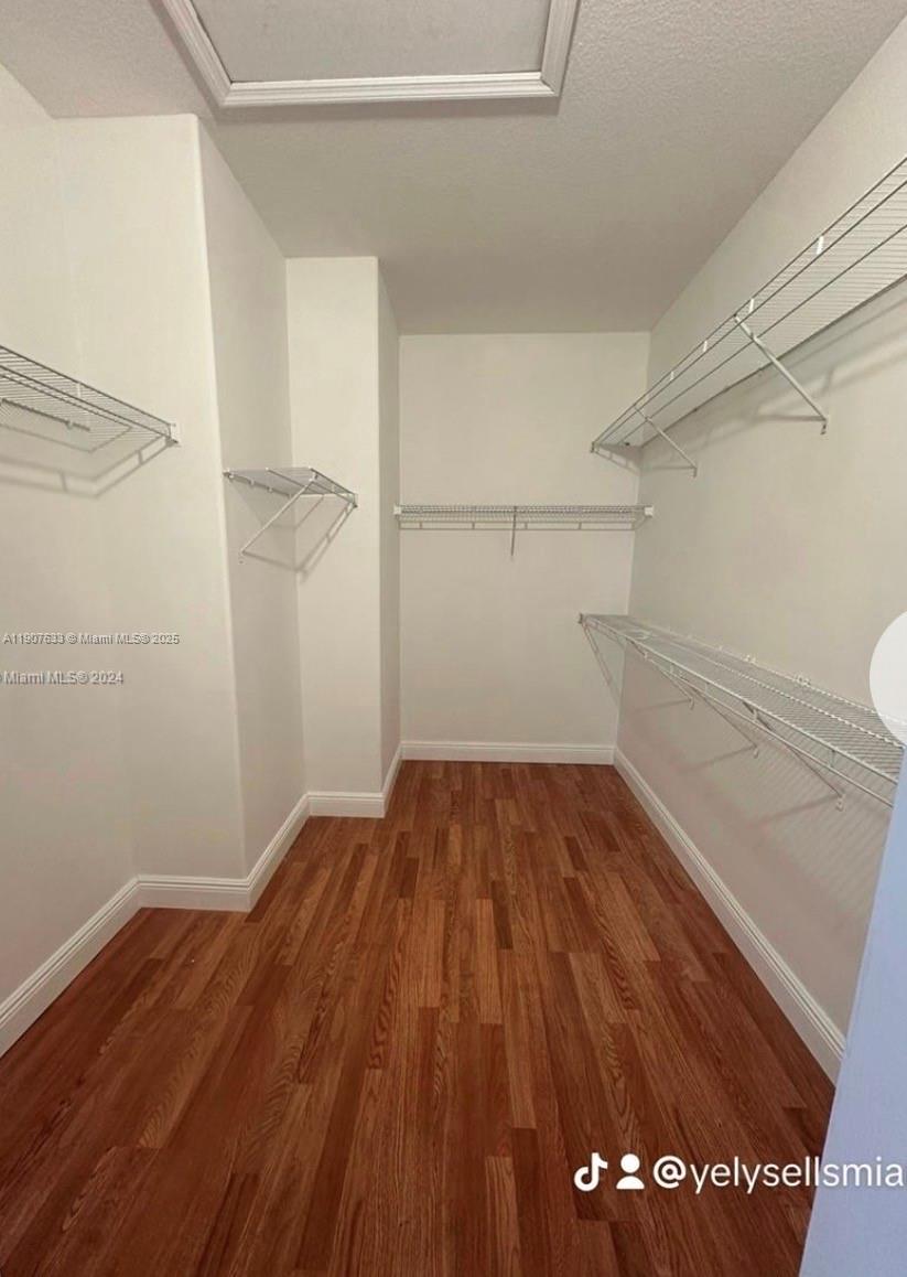 RIVENDELL EAST - Residential Lease