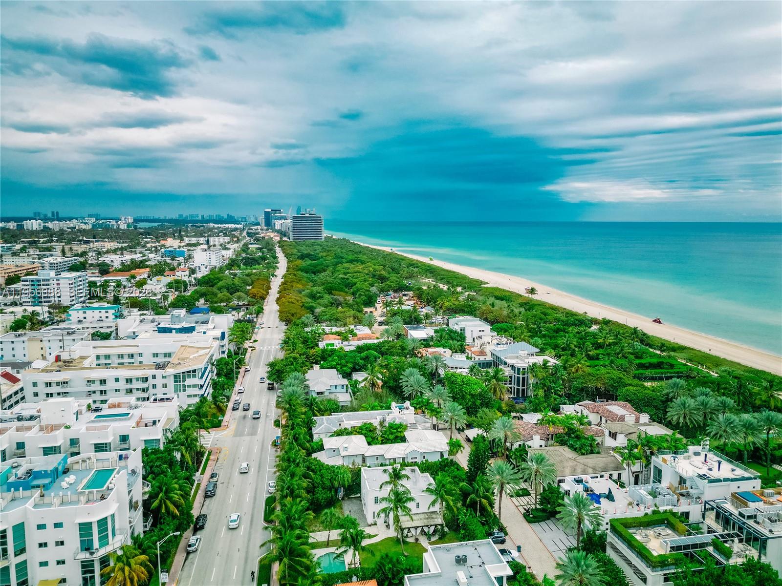 THE WILLIAM LEE CONDO - Residential