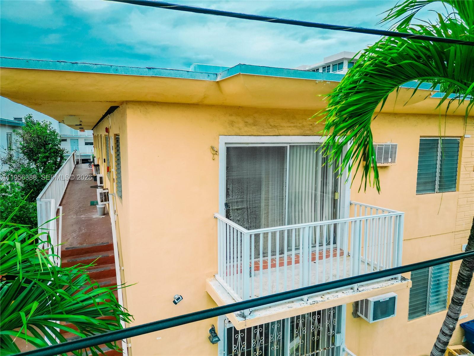 THE WILLIAM LEE CONDO - Residential