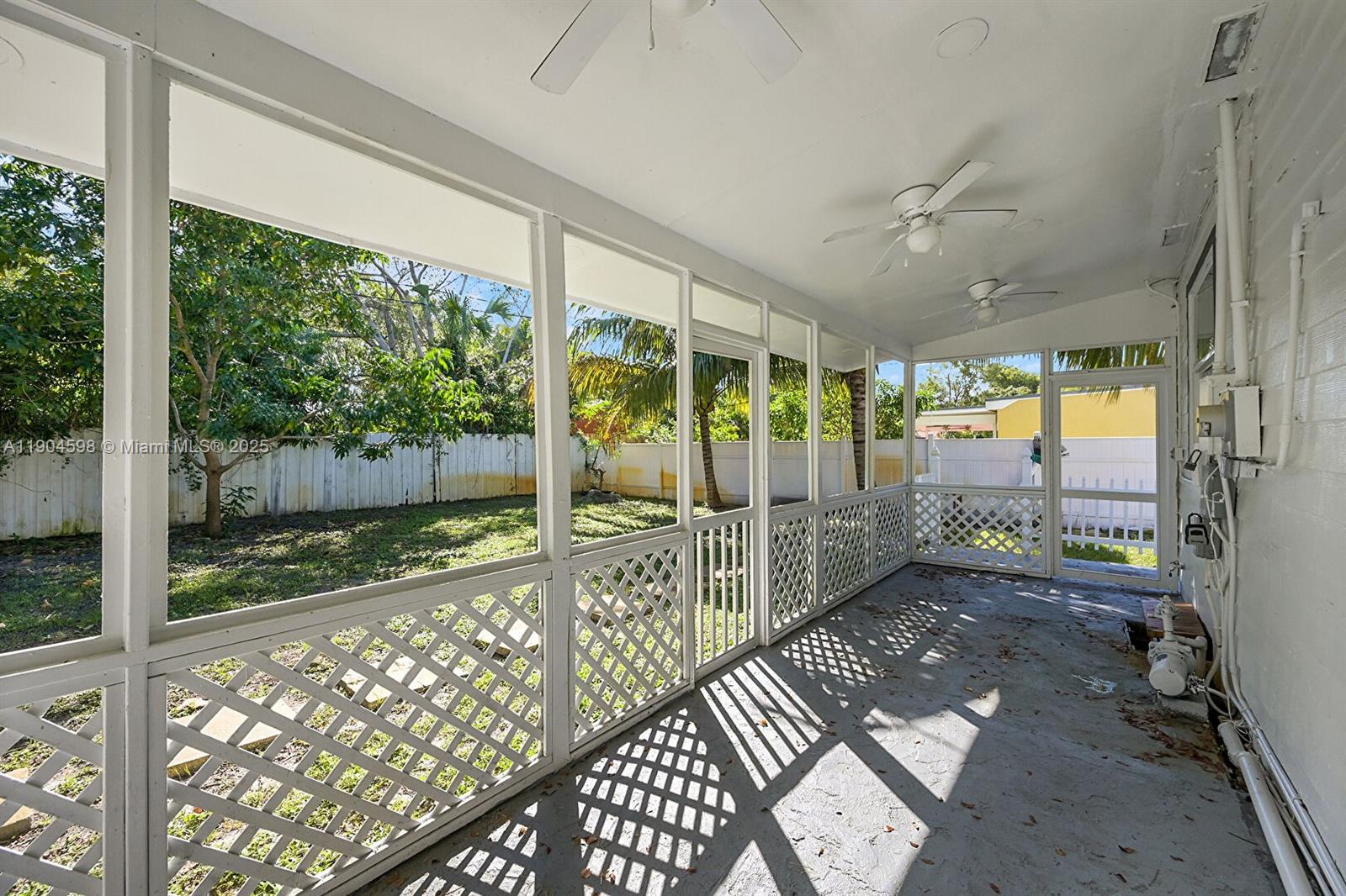 NORTH PALM BCH 1 - Residential