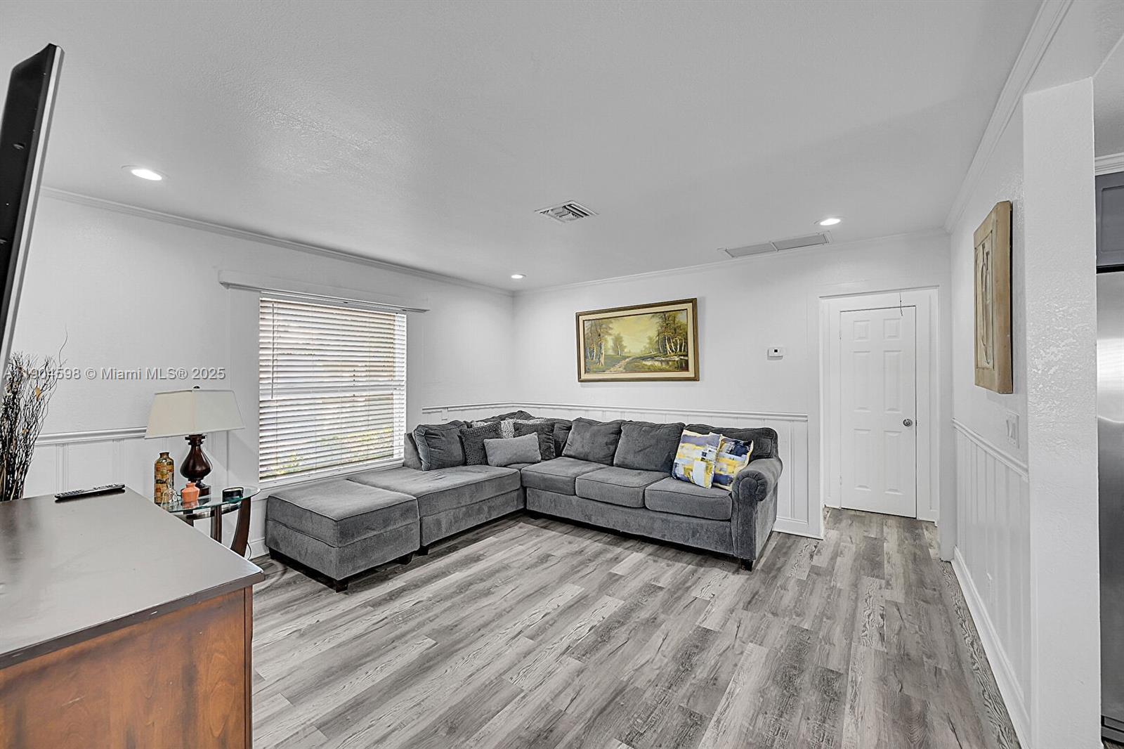 NORTH PALM BCH 1 - Residential