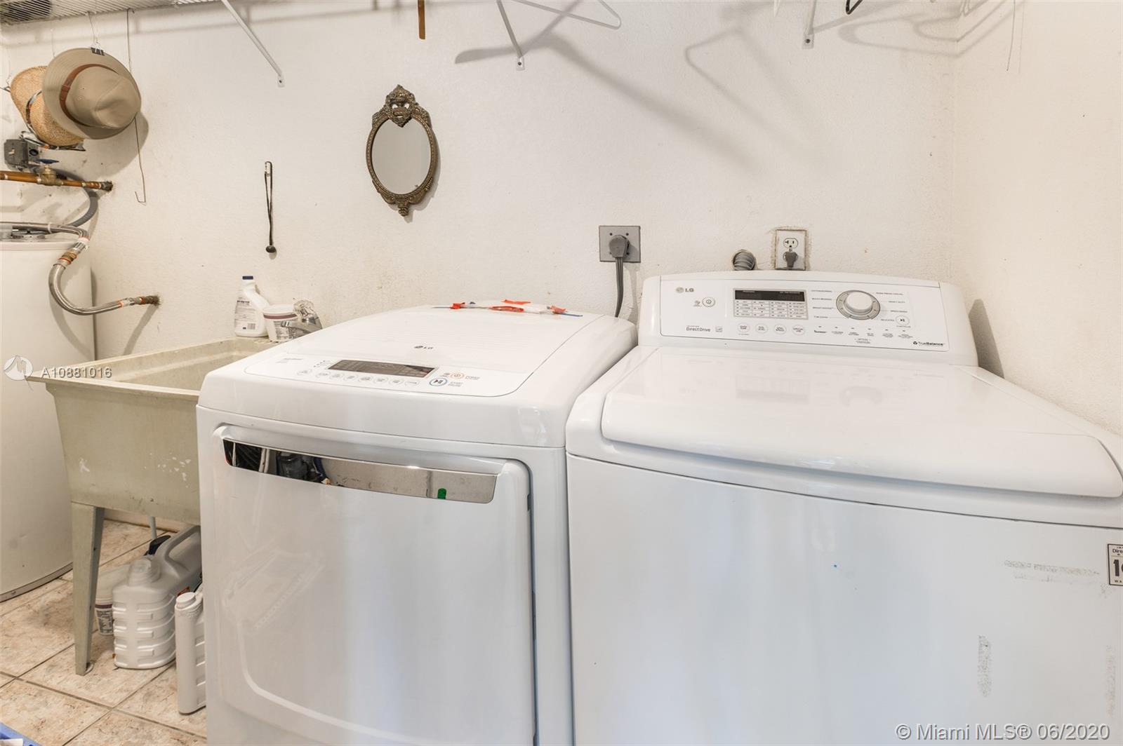 SAGA BAY SEC 1 PT 8 - Residential