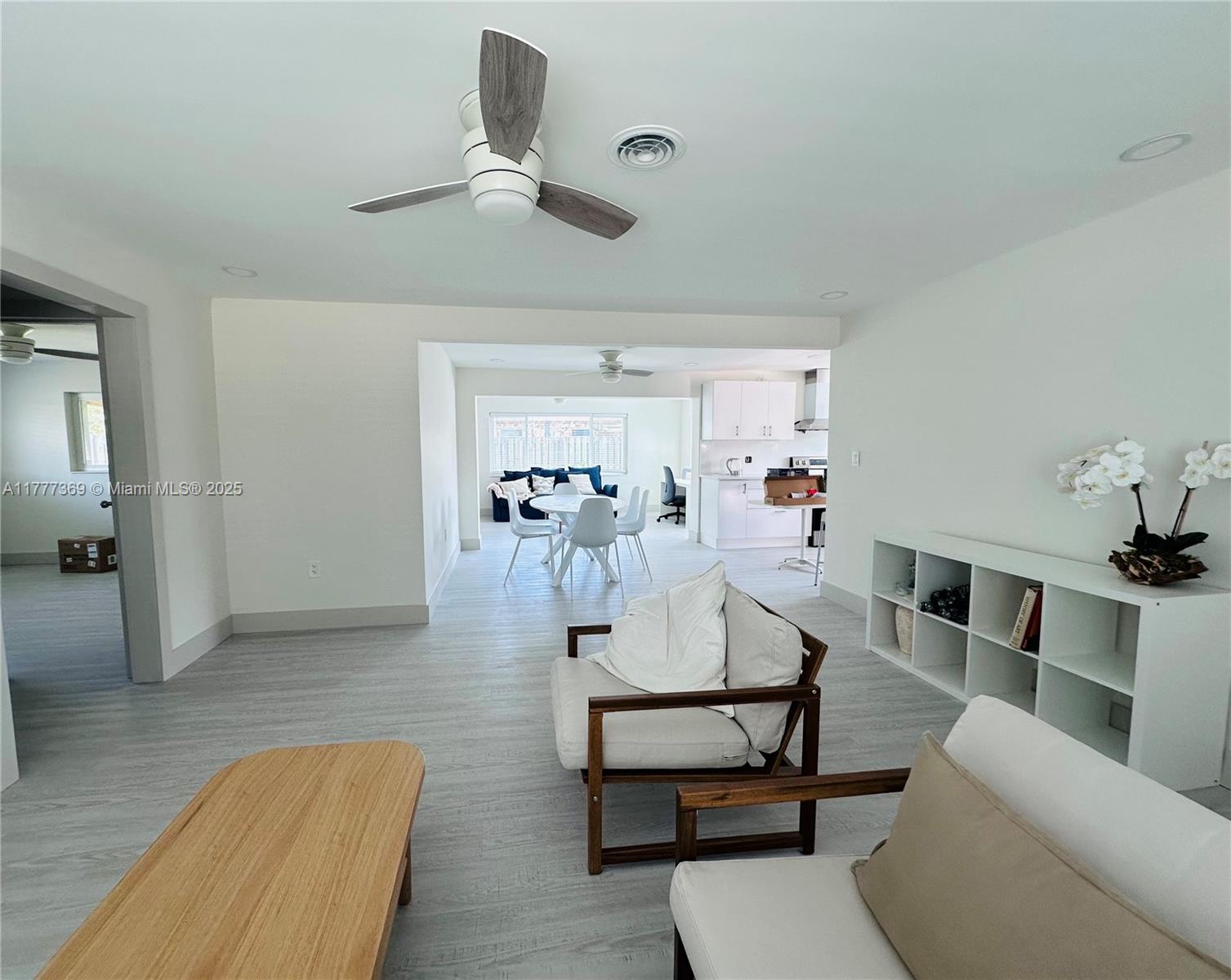 110 SW 17th St