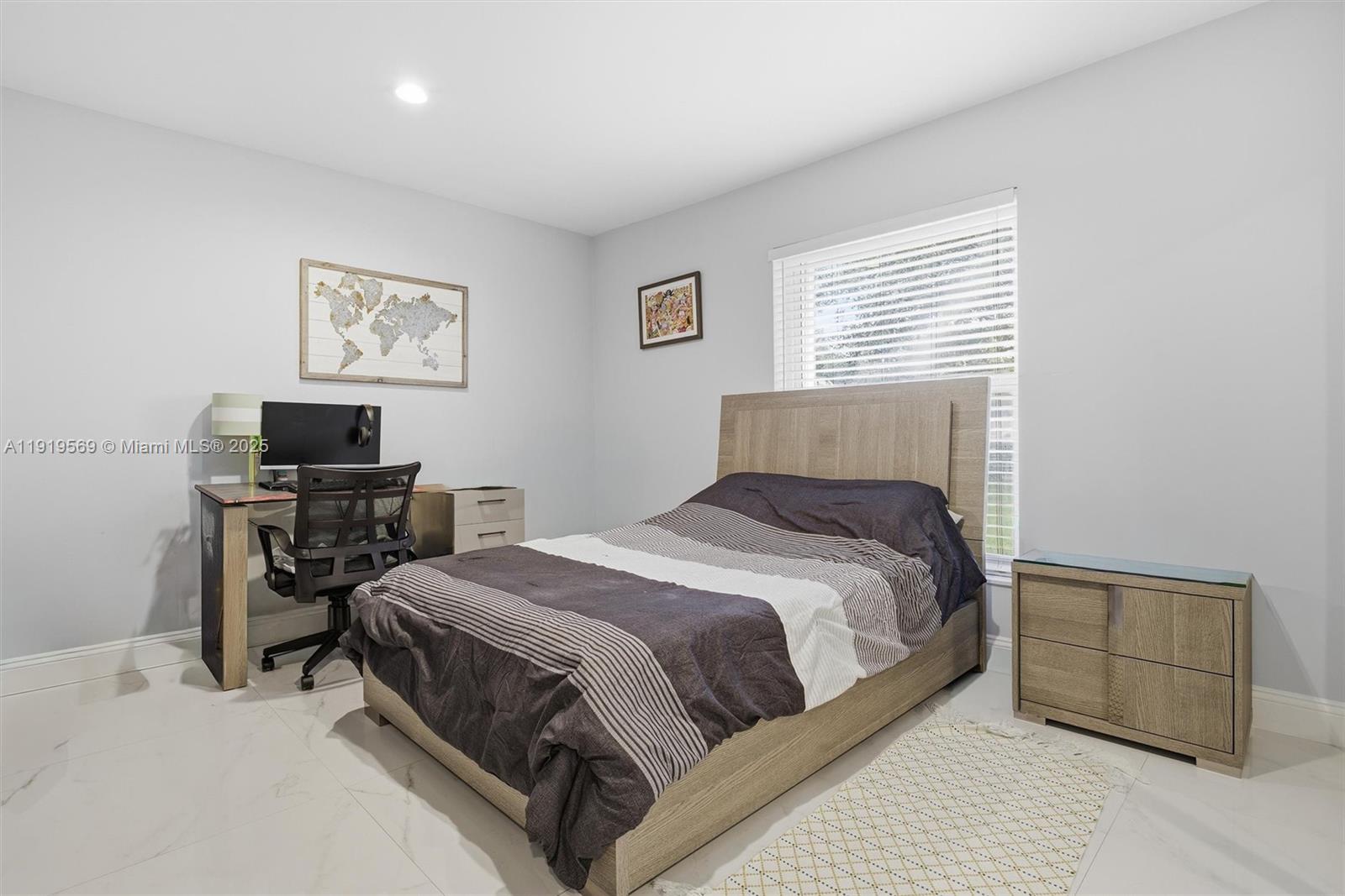 GREEN GLADES SOUTH - Residential