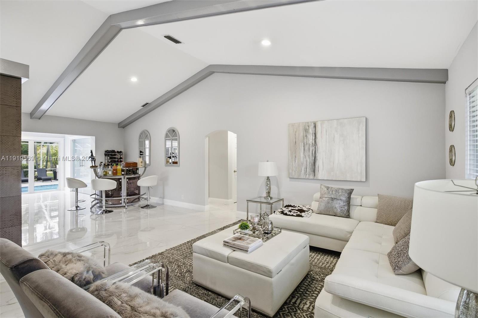 GREEN GLADES SOUTH - Residential