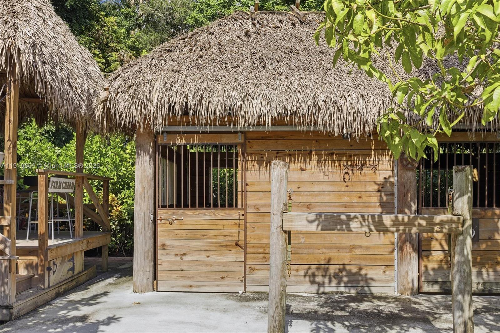 GREEN GLADES SOUTH - Residential